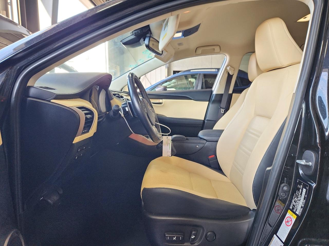 2018 Lexus Nx 300 Base Черный vin: JTJBARBZ1J2153348