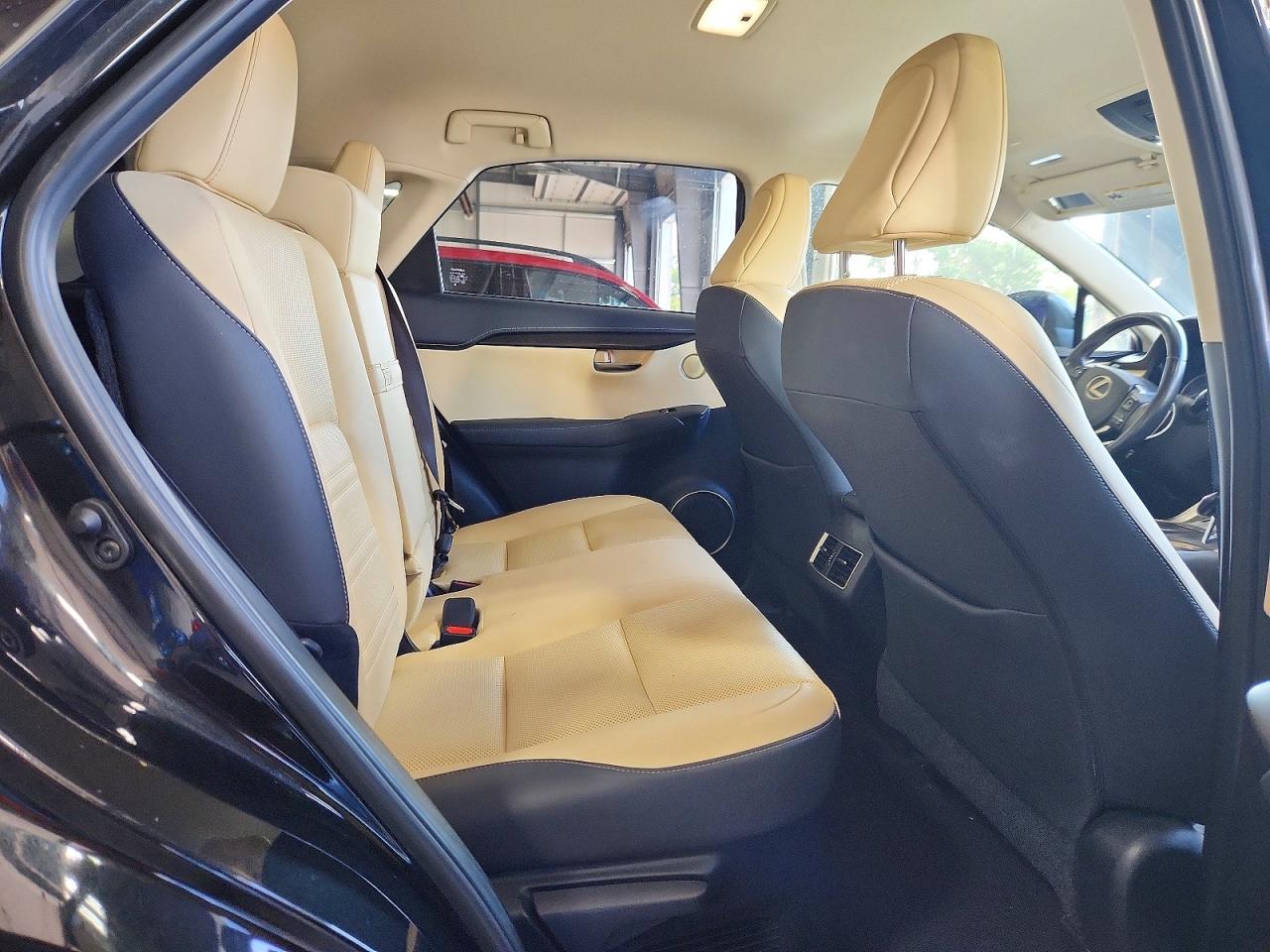 2018 Lexus Nx 300 Base Черный vin: JTJBARBZ1J2153348