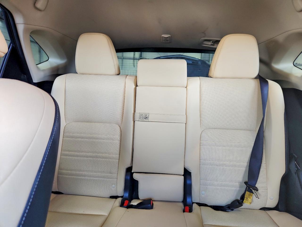 2018 Lexus Nx 300 Base Черный vin: JTJBARBZ1J2153348
