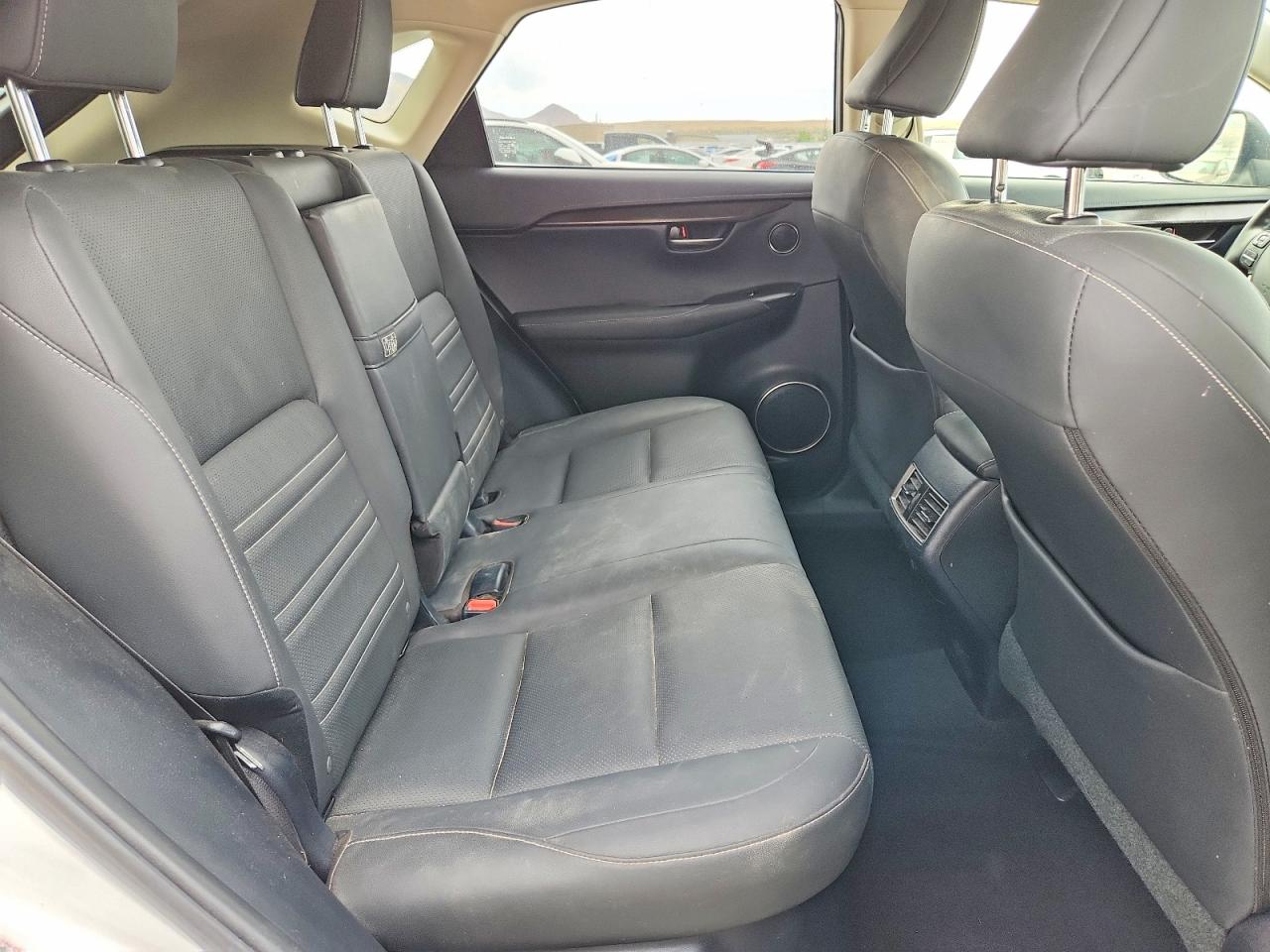2019 Lexus Nx 300 Base Белый vin: JTJBARBZ2K2180592
