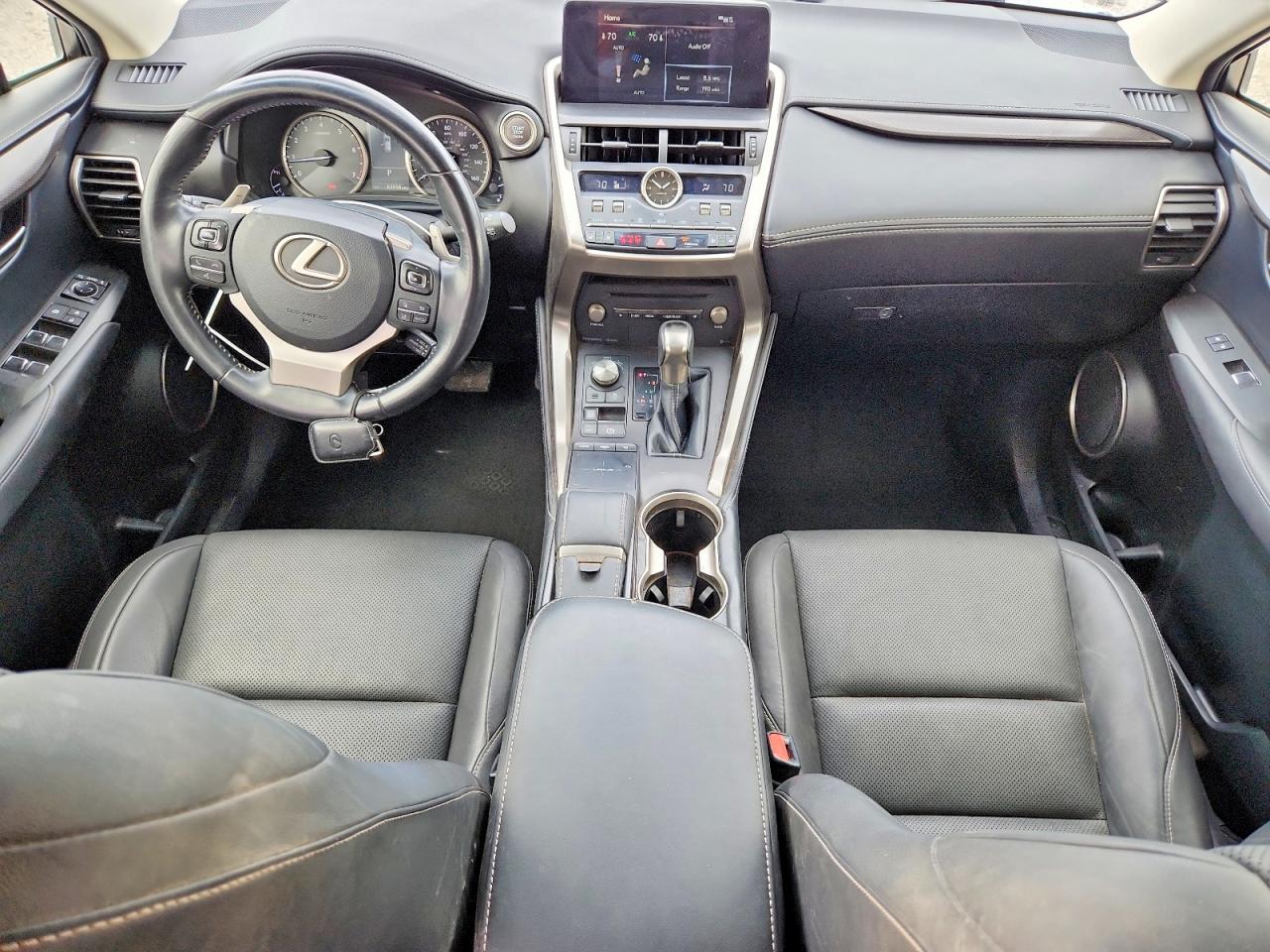 2019 Lexus Nx 300 Base Белый vin: JTJBARBZ2K2180592