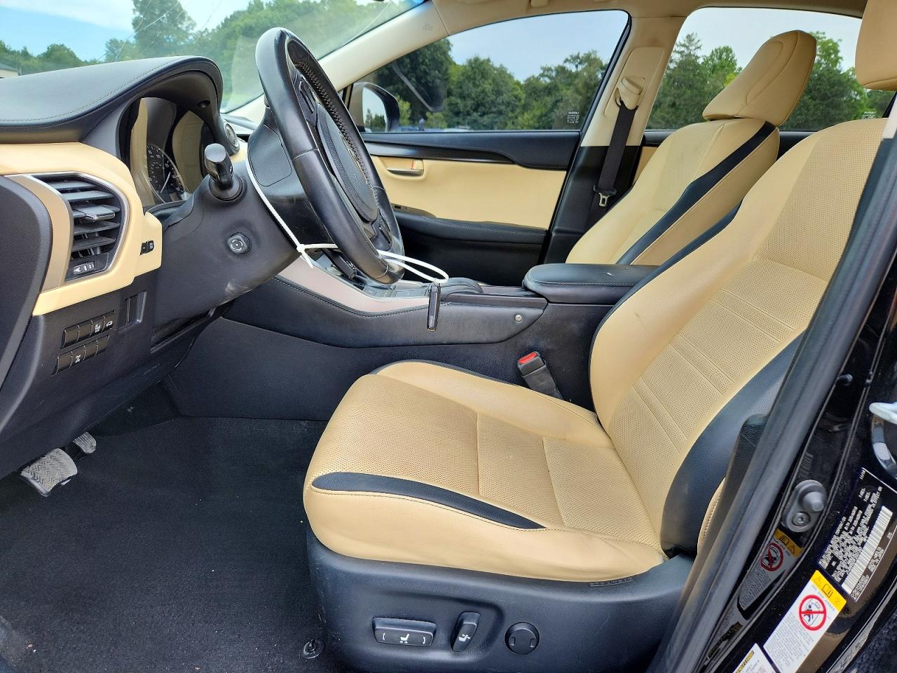 2015 Lexus Nx 200t Black vin: JTJBARBZ4F2001362