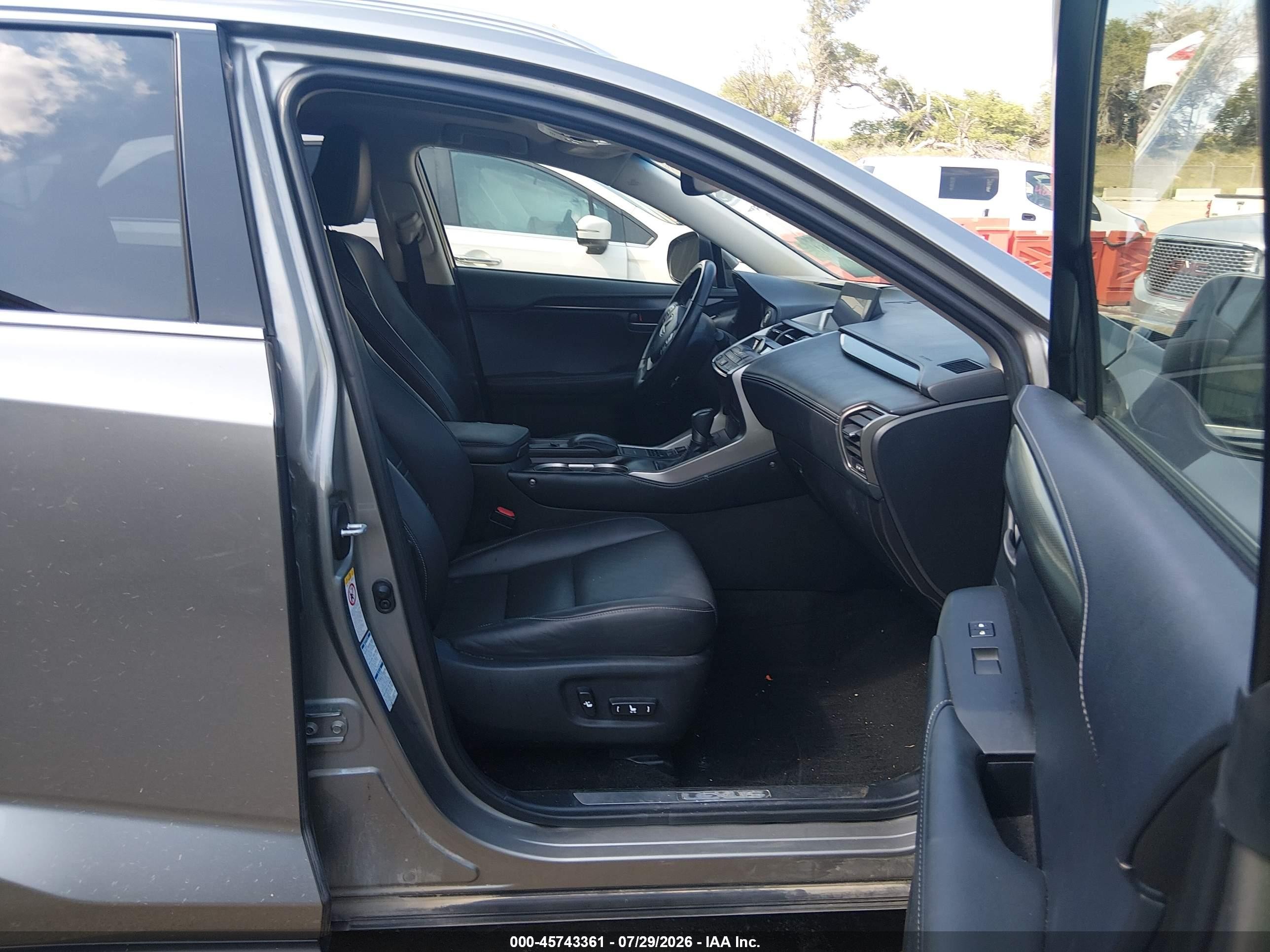 2015 Lexus Nx 200t   Silver vin: JTJBARBZ4F2002186