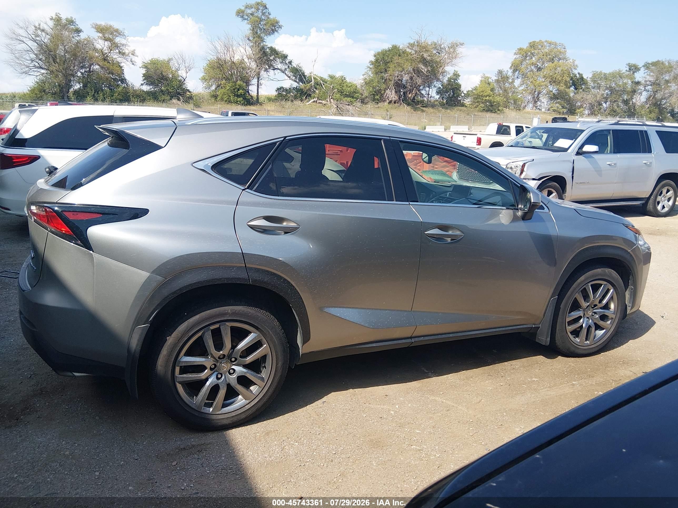 2015 Lexus Nx 200t   Silver vin: JTJBARBZ4F2002186