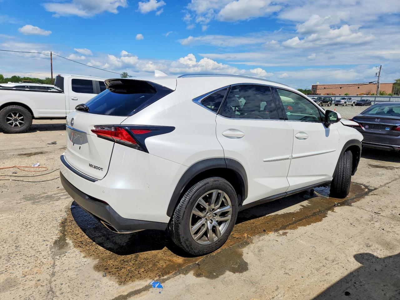 2015 Lexus Nx 200t Белый vin: JTJBARBZ4F2017187