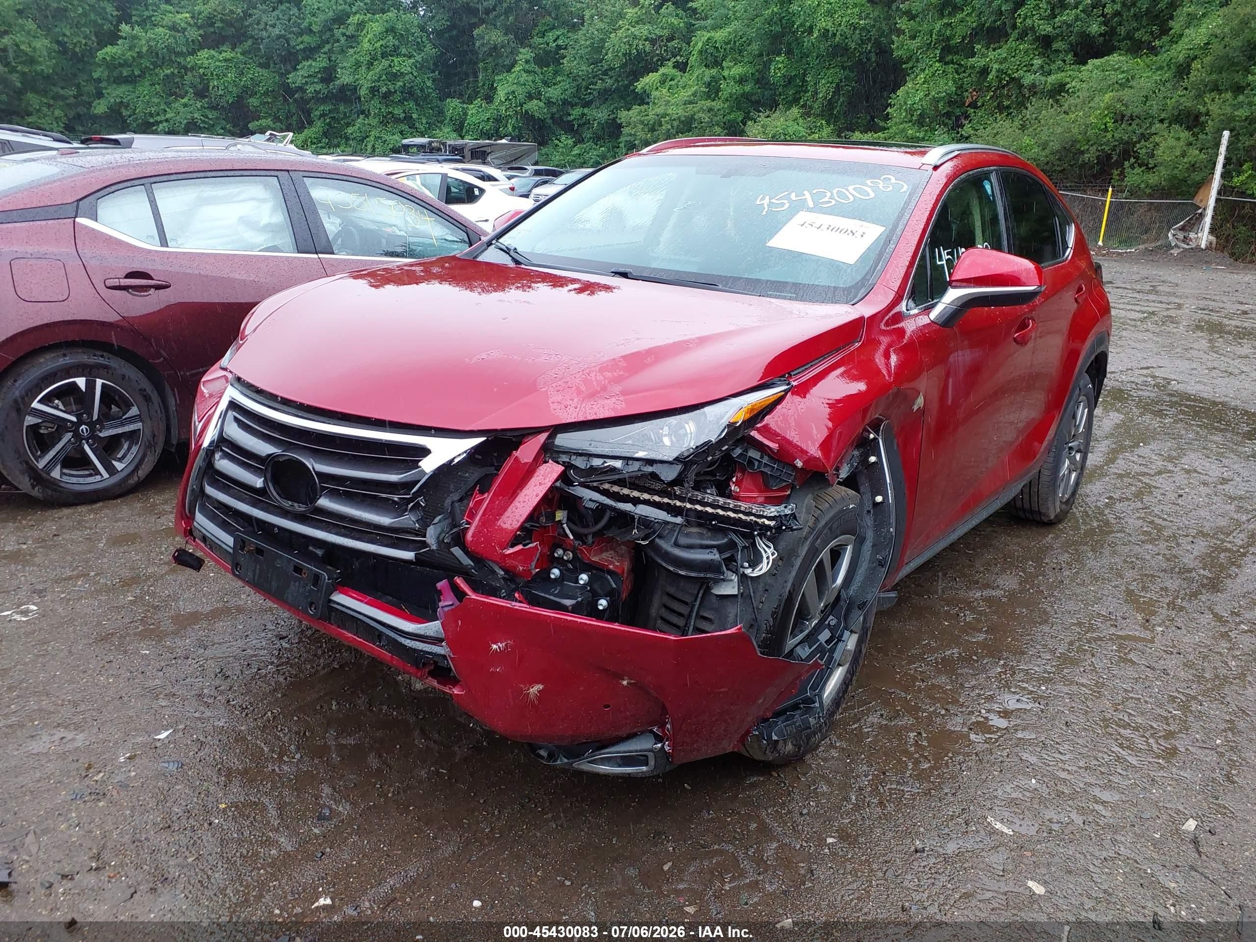 2015 Lexus Nx 200t   Red vin: JTJBARBZ4F2029209