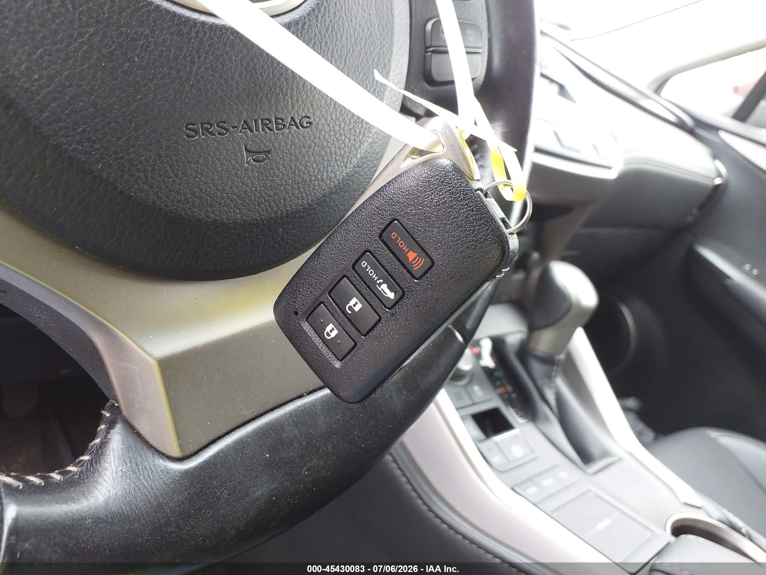 2015 Lexus Nx 200t   Red vin: JTJBARBZ4F2029209