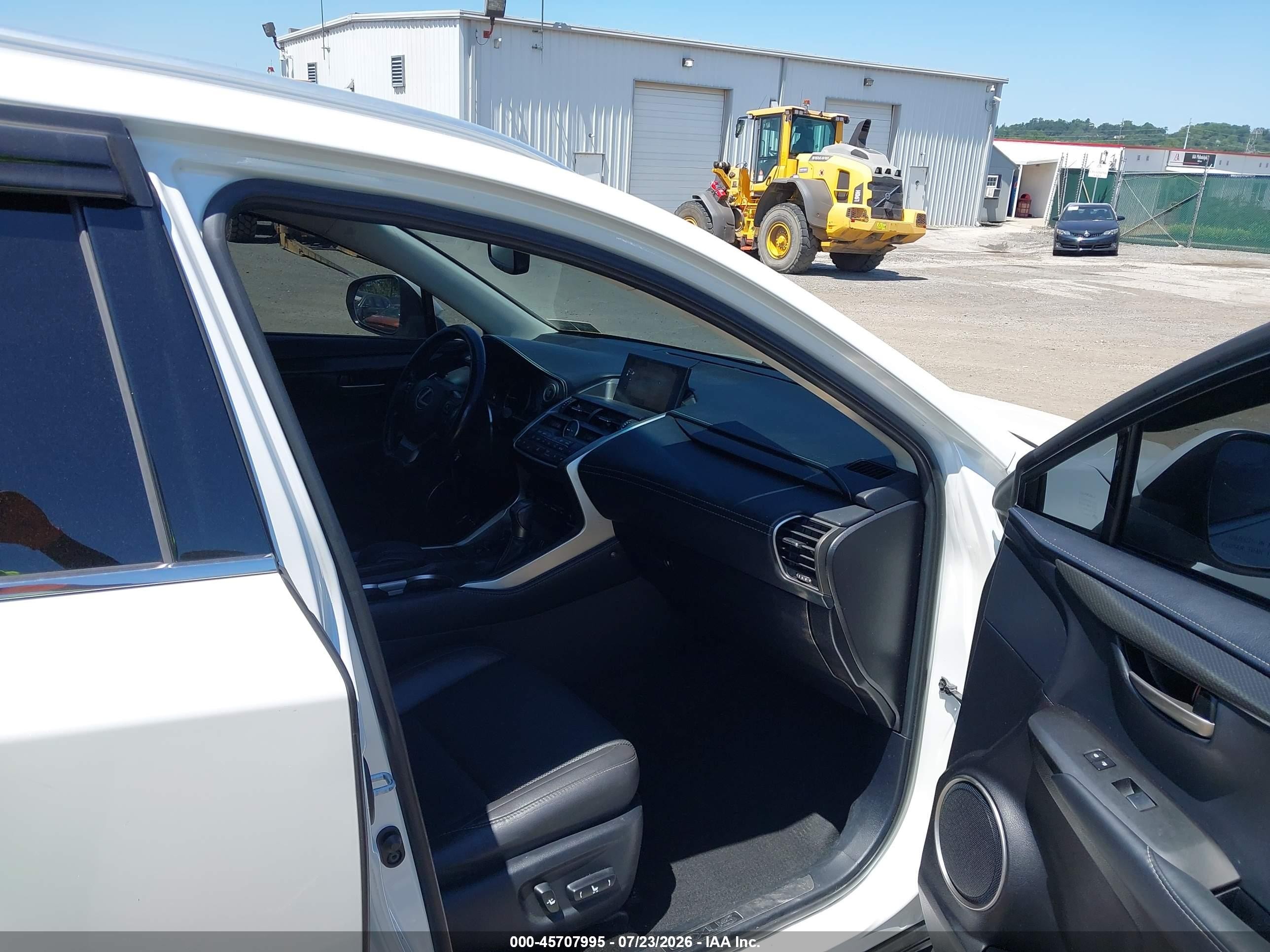 2016 Lexus Nx 200t   White vin: JTJBARBZ4G2069971