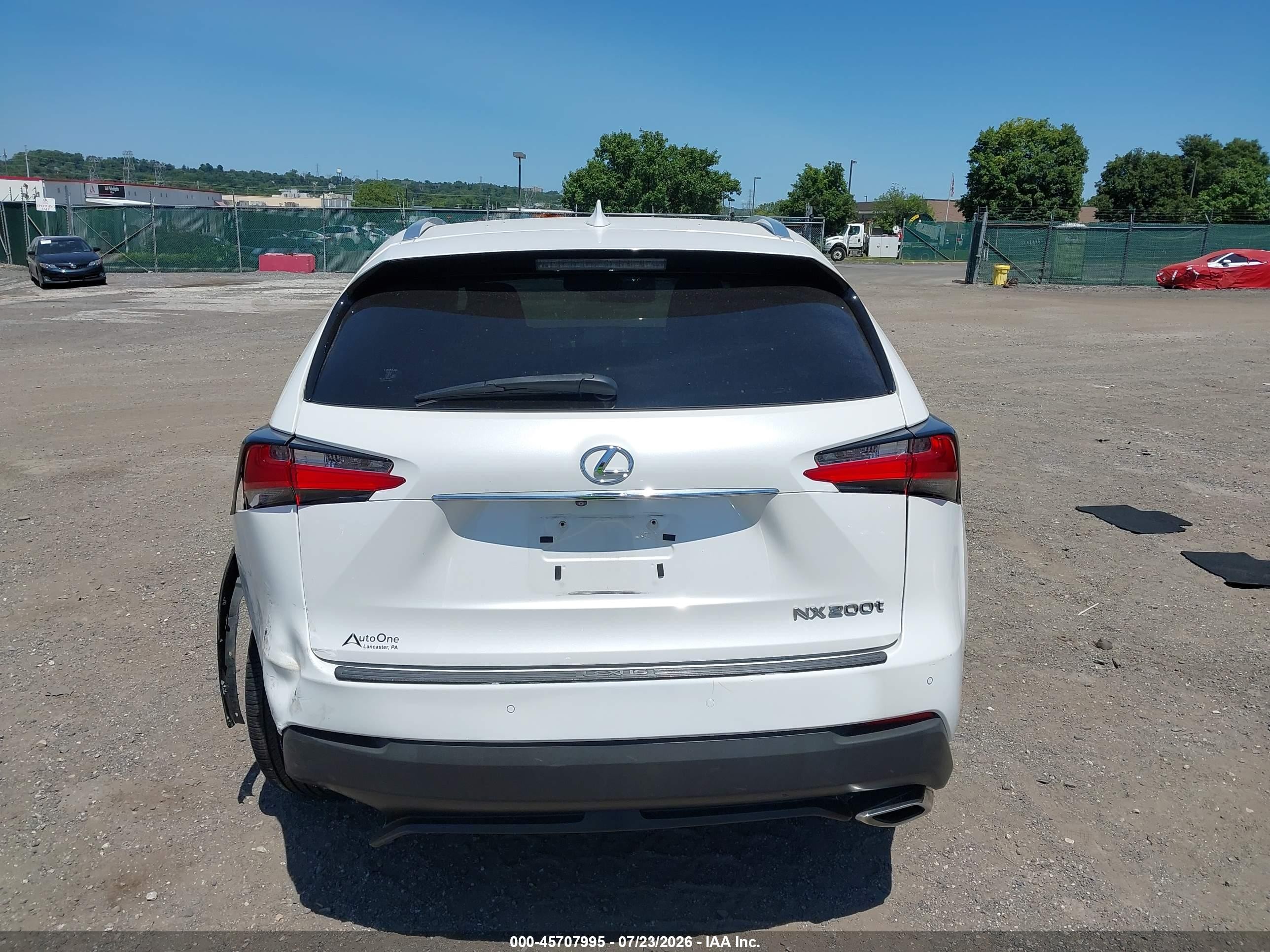 2016 Lexus Nx 200t   White vin: JTJBARBZ4G2069971