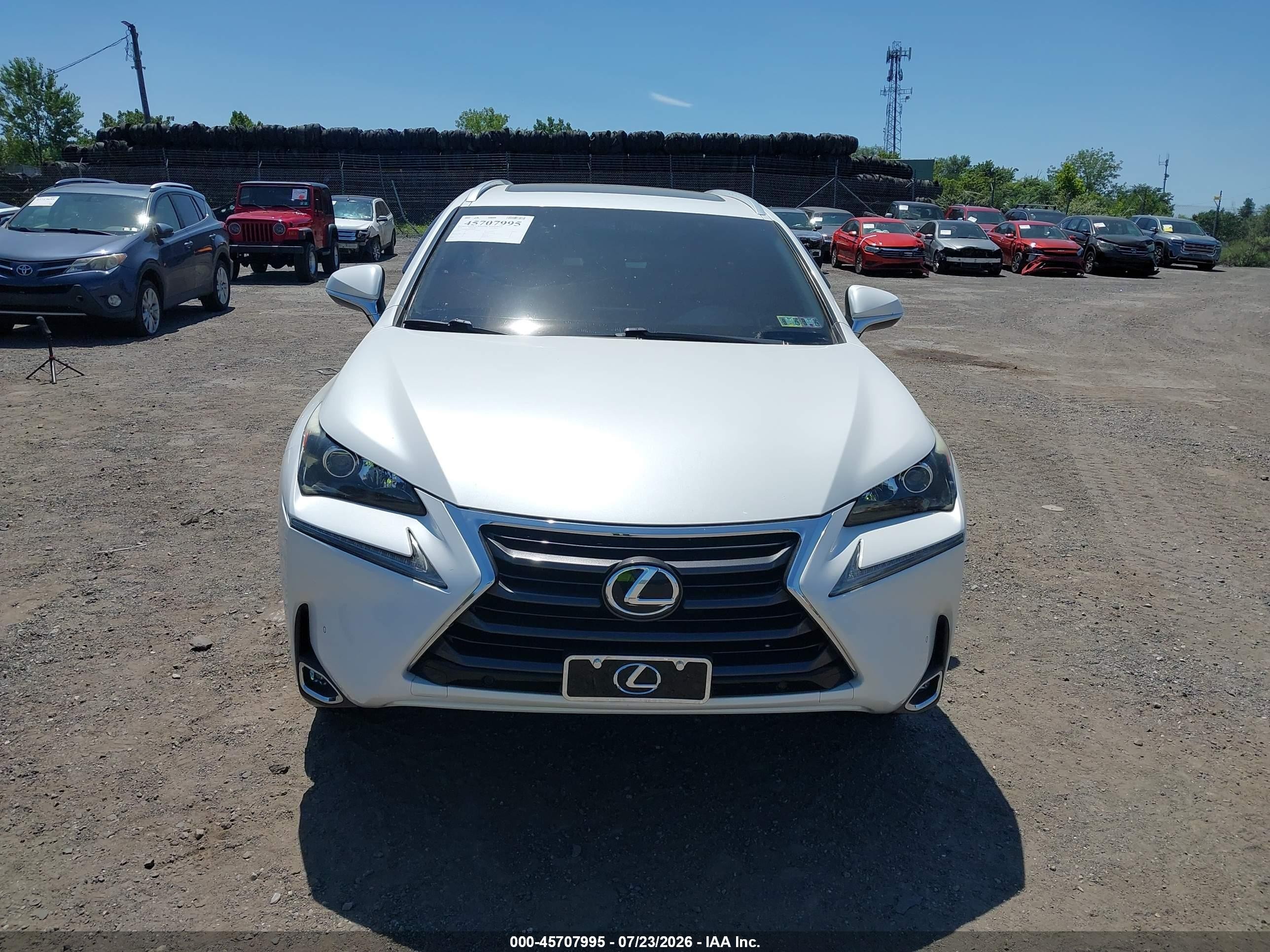 2016 Lexus Nx 200t   White vin: JTJBARBZ4G2069971