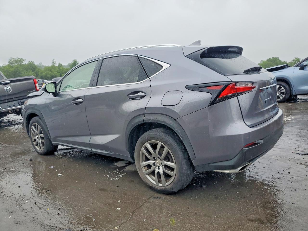 2015 Lexus Nx 200t Серебряный vin: JTJBARBZ5F2011219