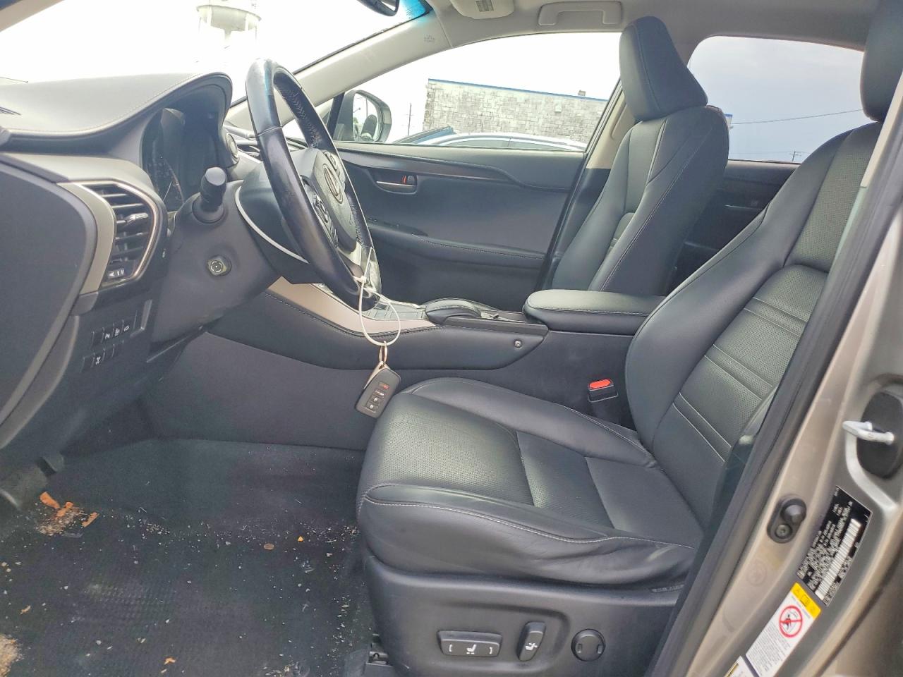 2015 Lexus Nx 200t Tan vin: JTJBARBZ5F2036136