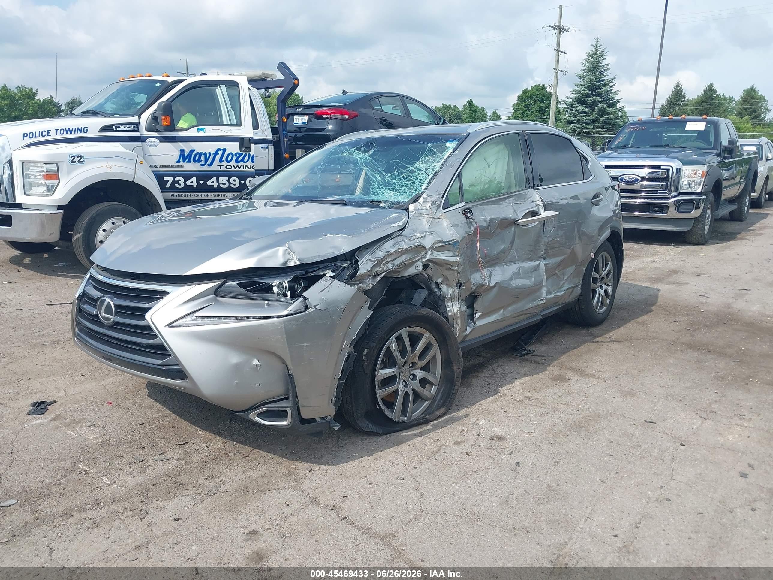 2015 Lexus Nx 200t   Silver vin: JTJBARBZ5F2042034