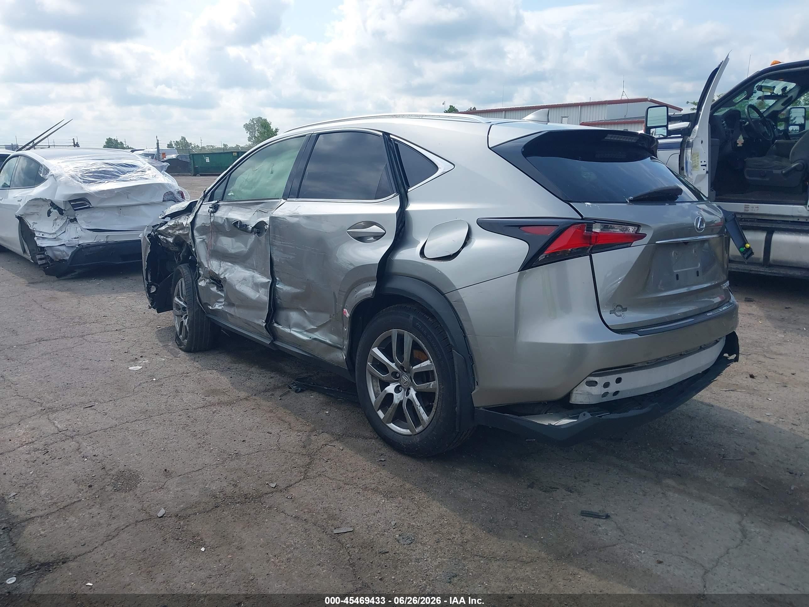 2015 Lexus Nx 200t   Silver vin: JTJBARBZ5F2042034