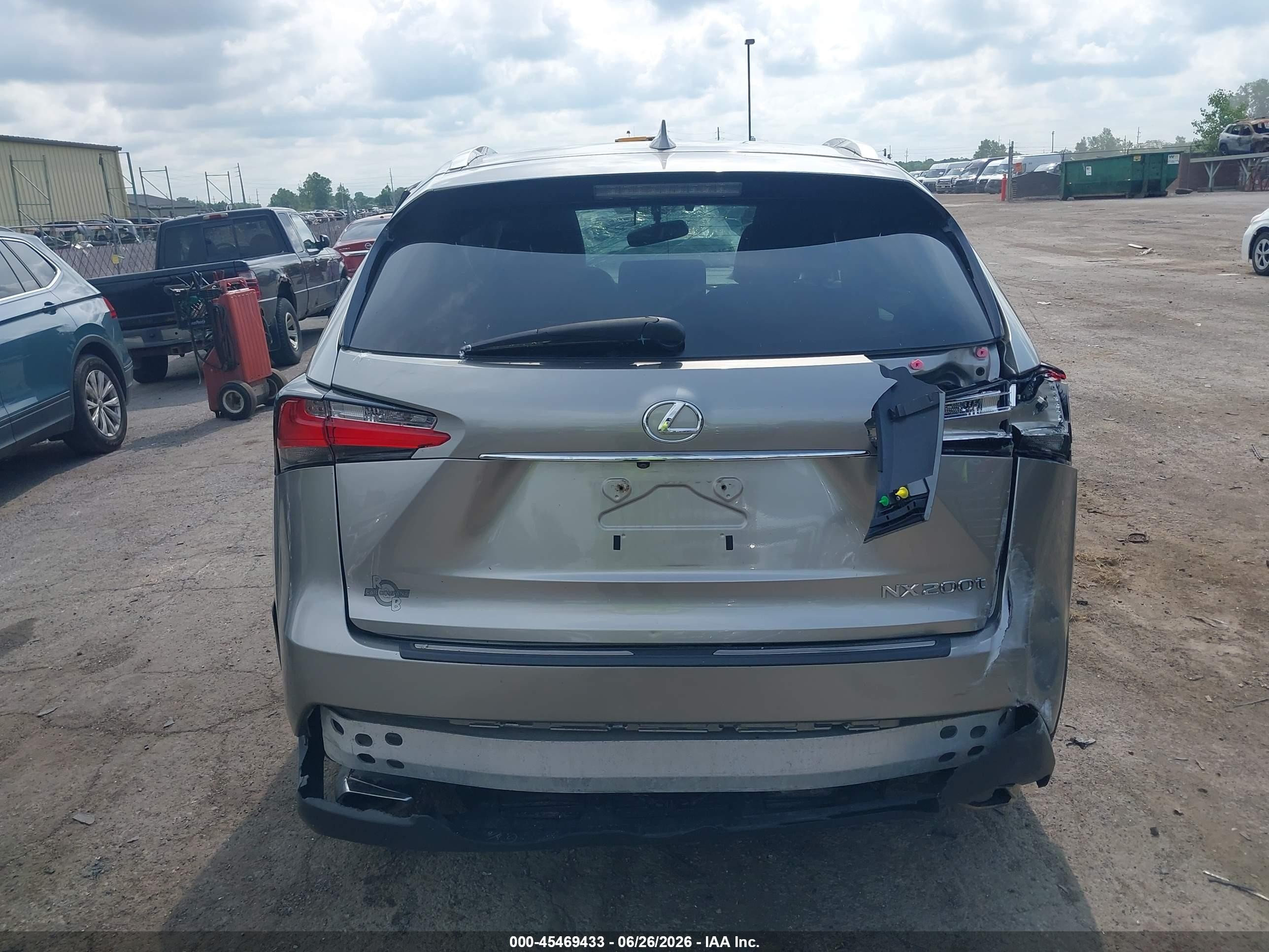 2015 Lexus Nx 200t   Silver vin: JTJBARBZ5F2042034