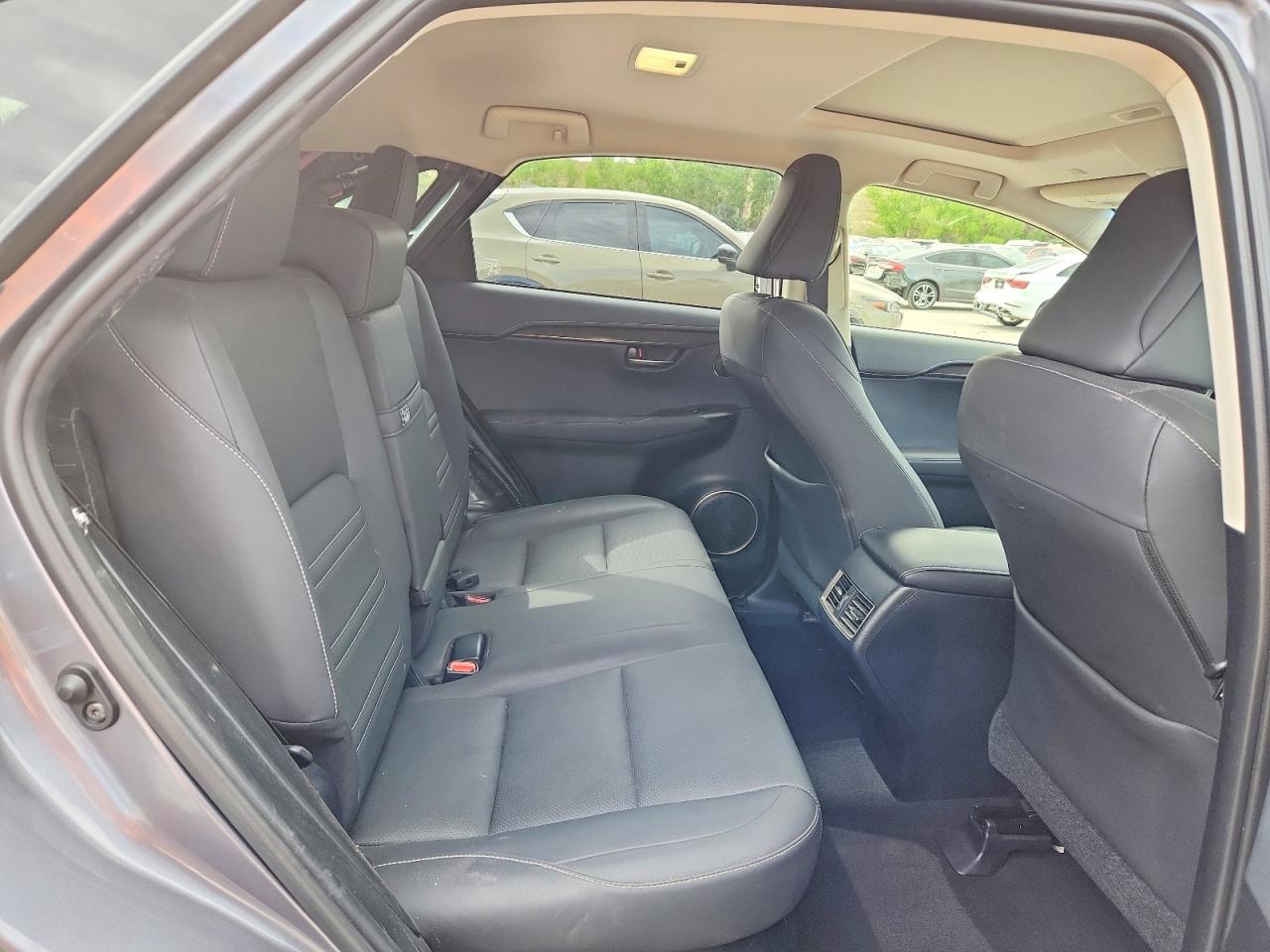 2018 Lexus Nx 300 Base Серый vin: JTJBARBZ5J2163946