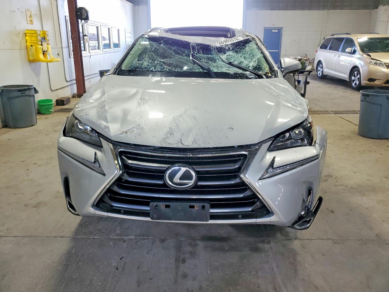 2015 Lexus Nx 200t Silver vin: JTJBARBZ6F2001914
