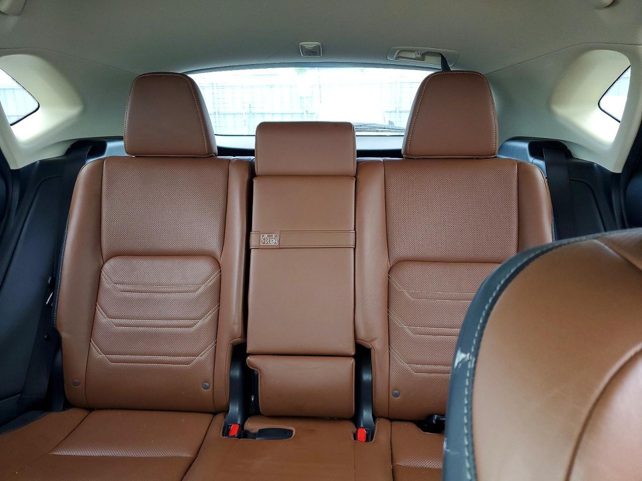 2015 Lexus Nx 200t Silver vin: JTJBARBZ7F2043864