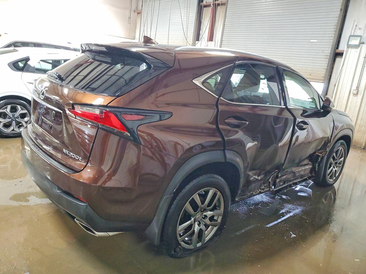 2016 Lexus Nx 200t Base Коричневый vin: JTJBARBZ7G2061671