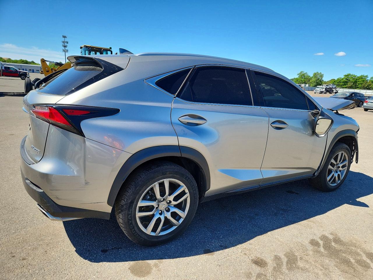 2015 Lexus Nx 200t Silver vin: JTJBARBZ8F2042092