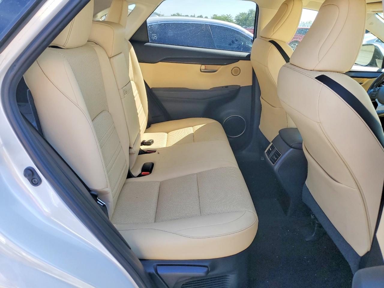 2017 Lexus Nx 200t Base White vin: JTJBARBZ8H2127842