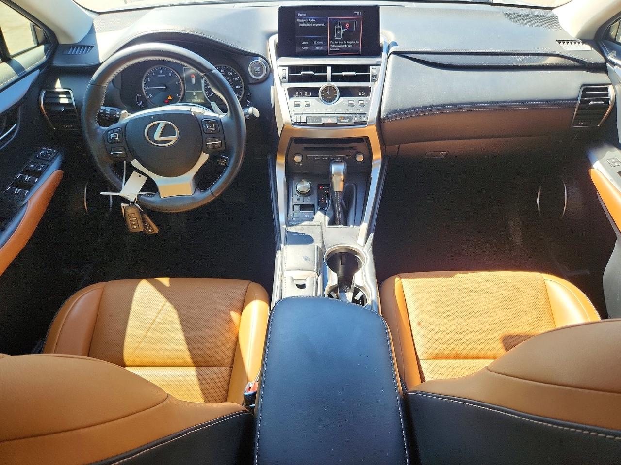 2019 Lexus Nx 300 Base Серебряный vin: JTJBARBZ8K2202269