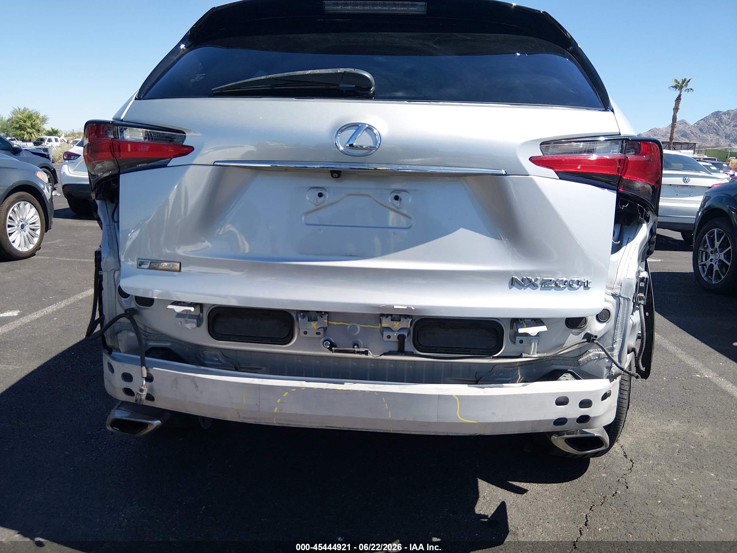2015 Lexus Nx 200t F Sport Серебряный vin: JTJBARBZ9F2011904
