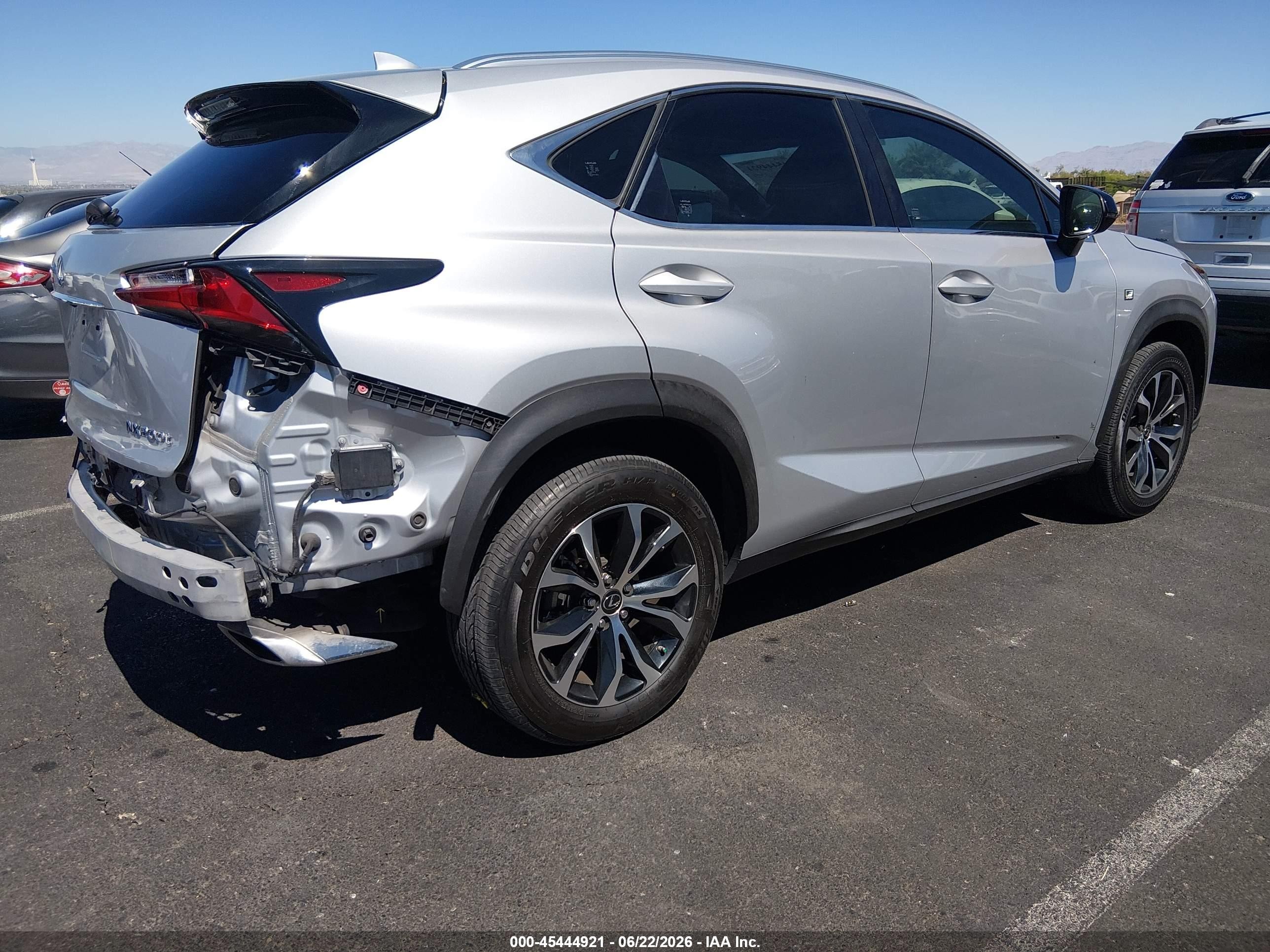 2015 Lexus Nx 200t F Sport Серебряный vin: JTJBARBZ9F2011904