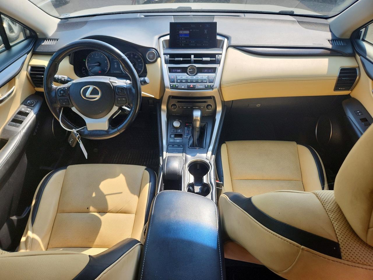 2015 Lexus Nx 200t Белый vin: JTJBARBZ9F2031408