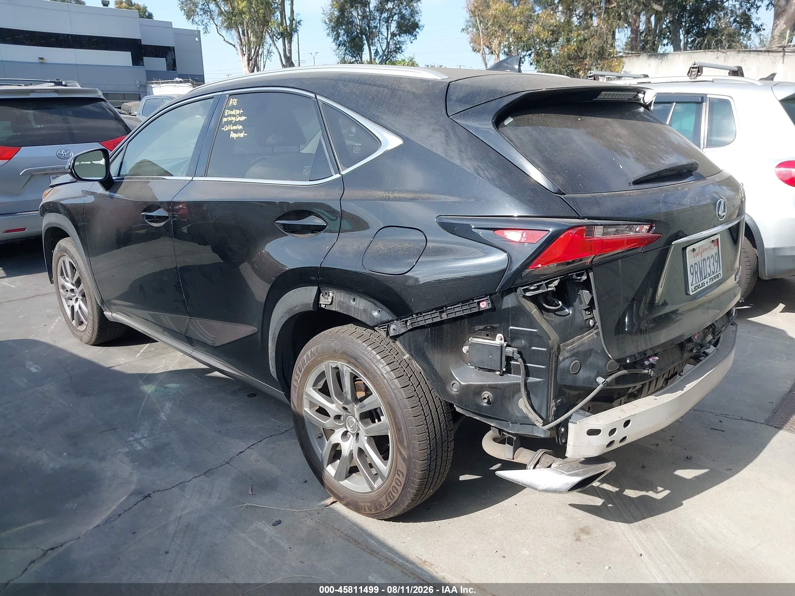 2015 Lexus Nx 200t   Черный vin: JTJBARBZ9F2041257