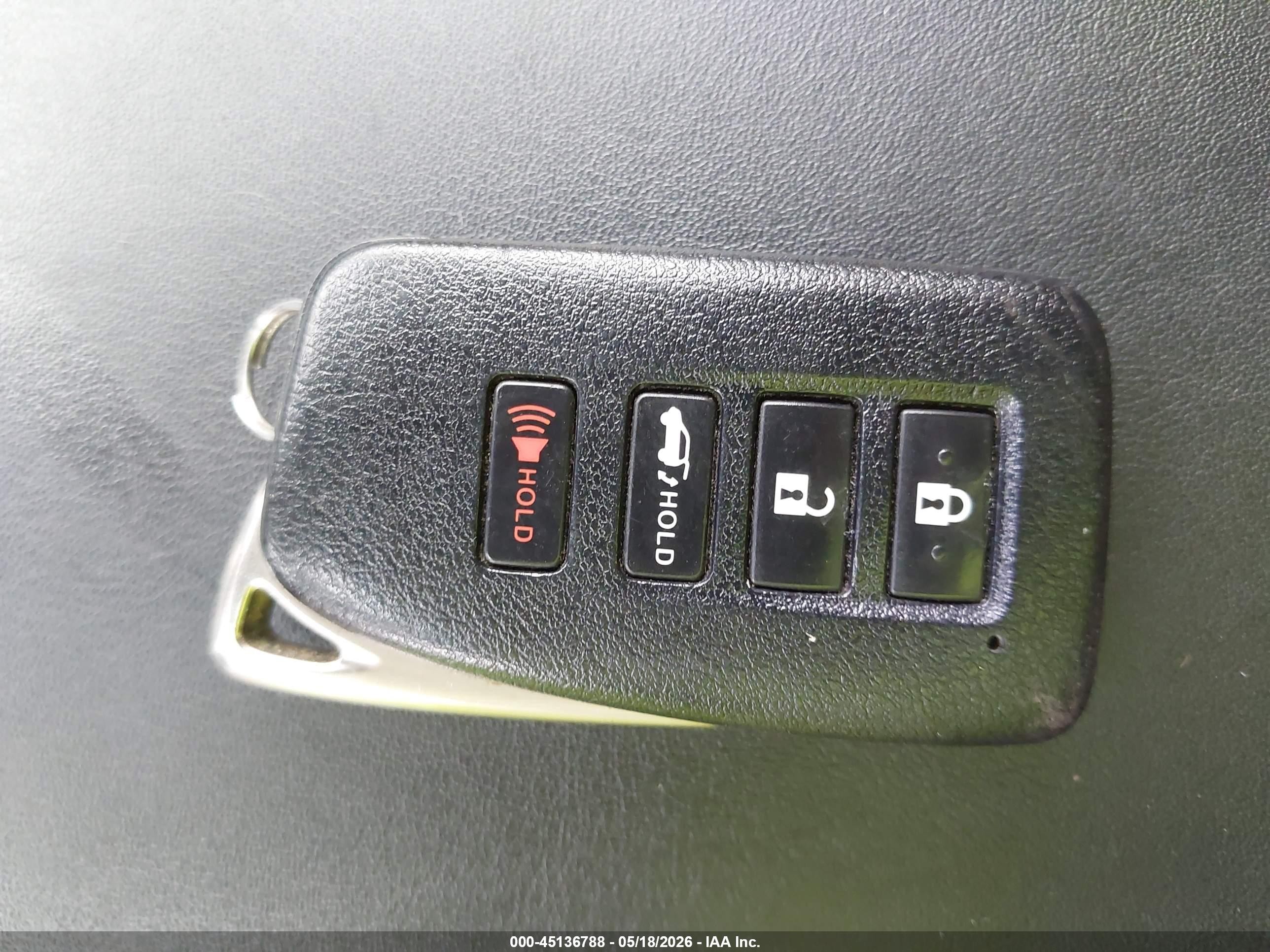 2015 Lexus Nx 200t   Красный vin: JTJBARBZXF2011426