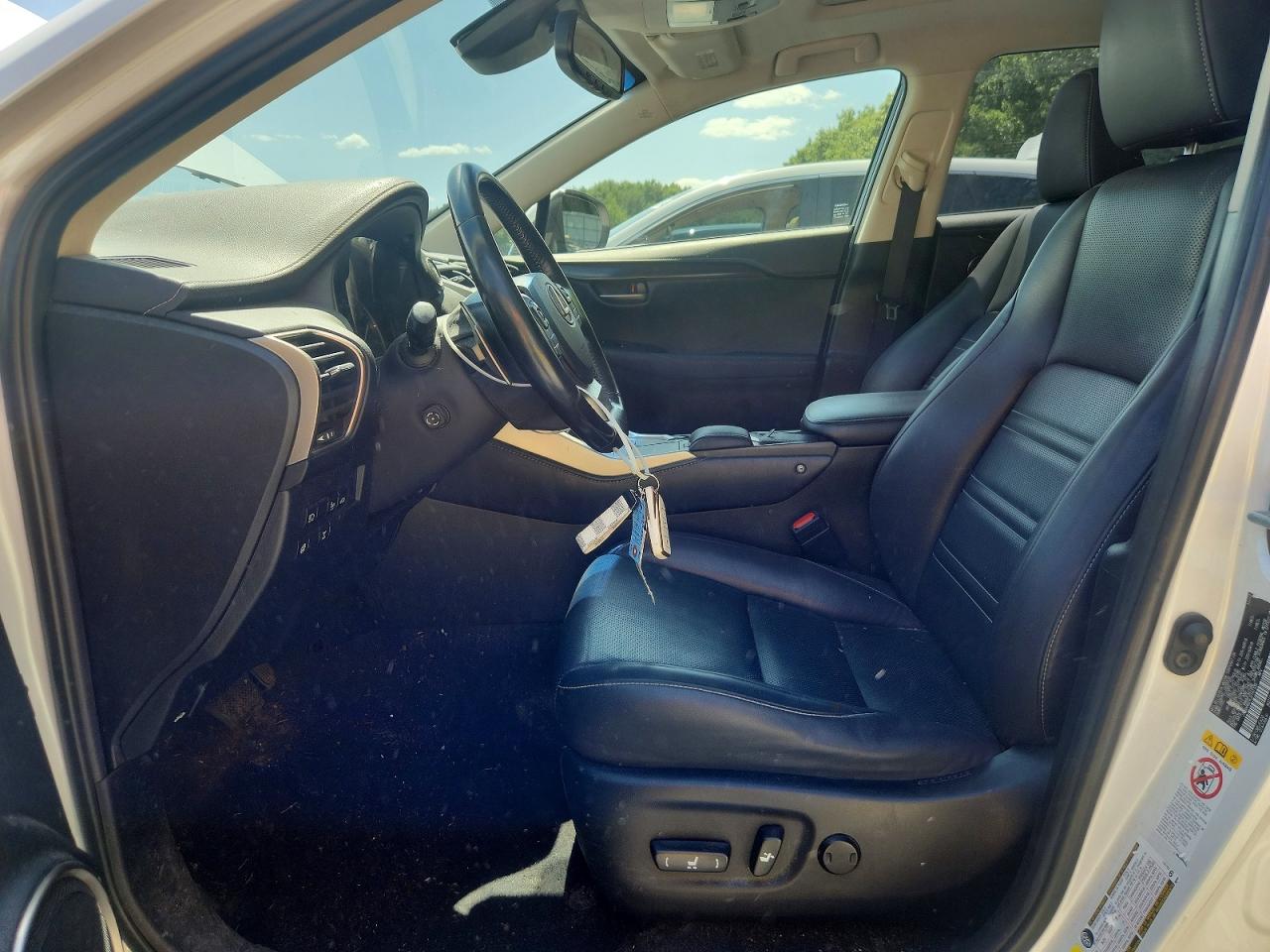2018 Lexus Nx 300 Base Белый vin: JTJBARBZXJ2161335