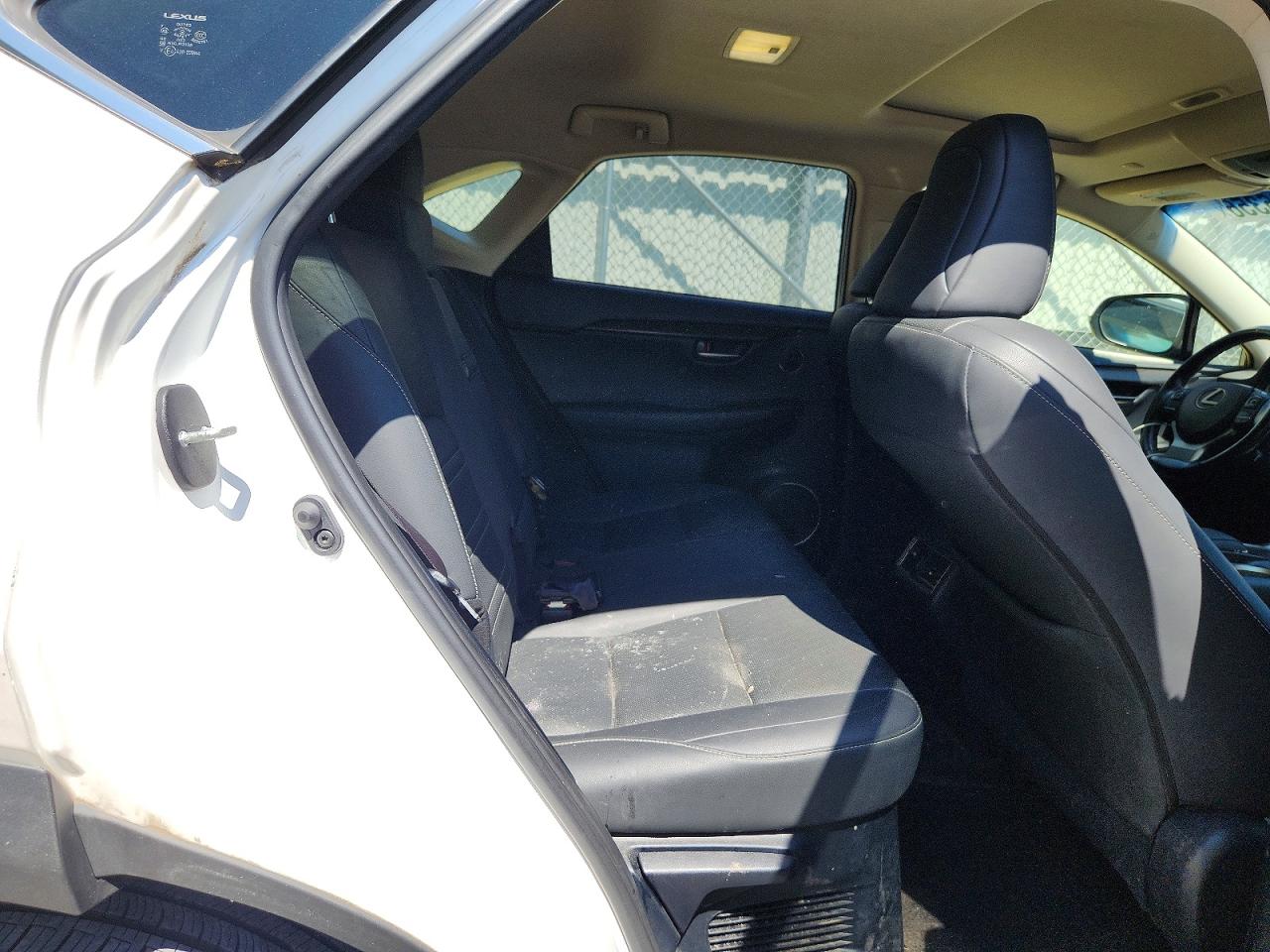 2018 Lexus Nx 300 Base Белый vin: JTJBARBZXJ2161335