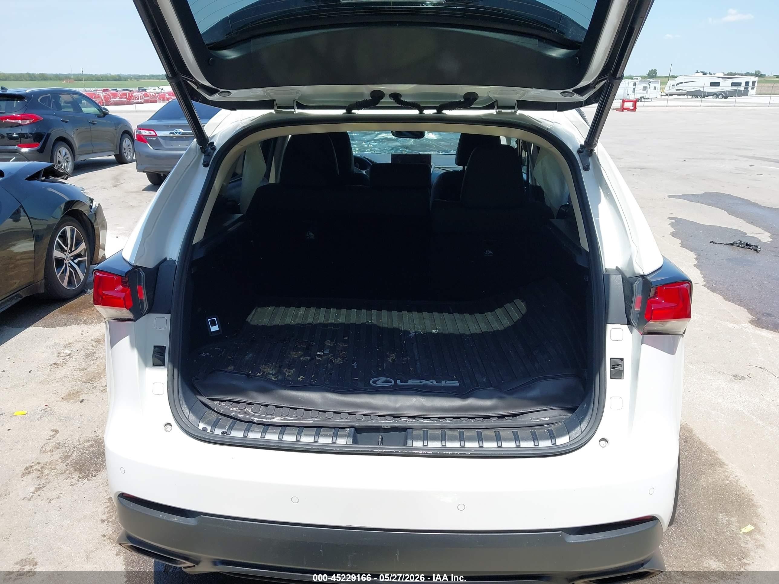 2019 Lexus Nx 300 White vin: JTJBARBZXK2187824