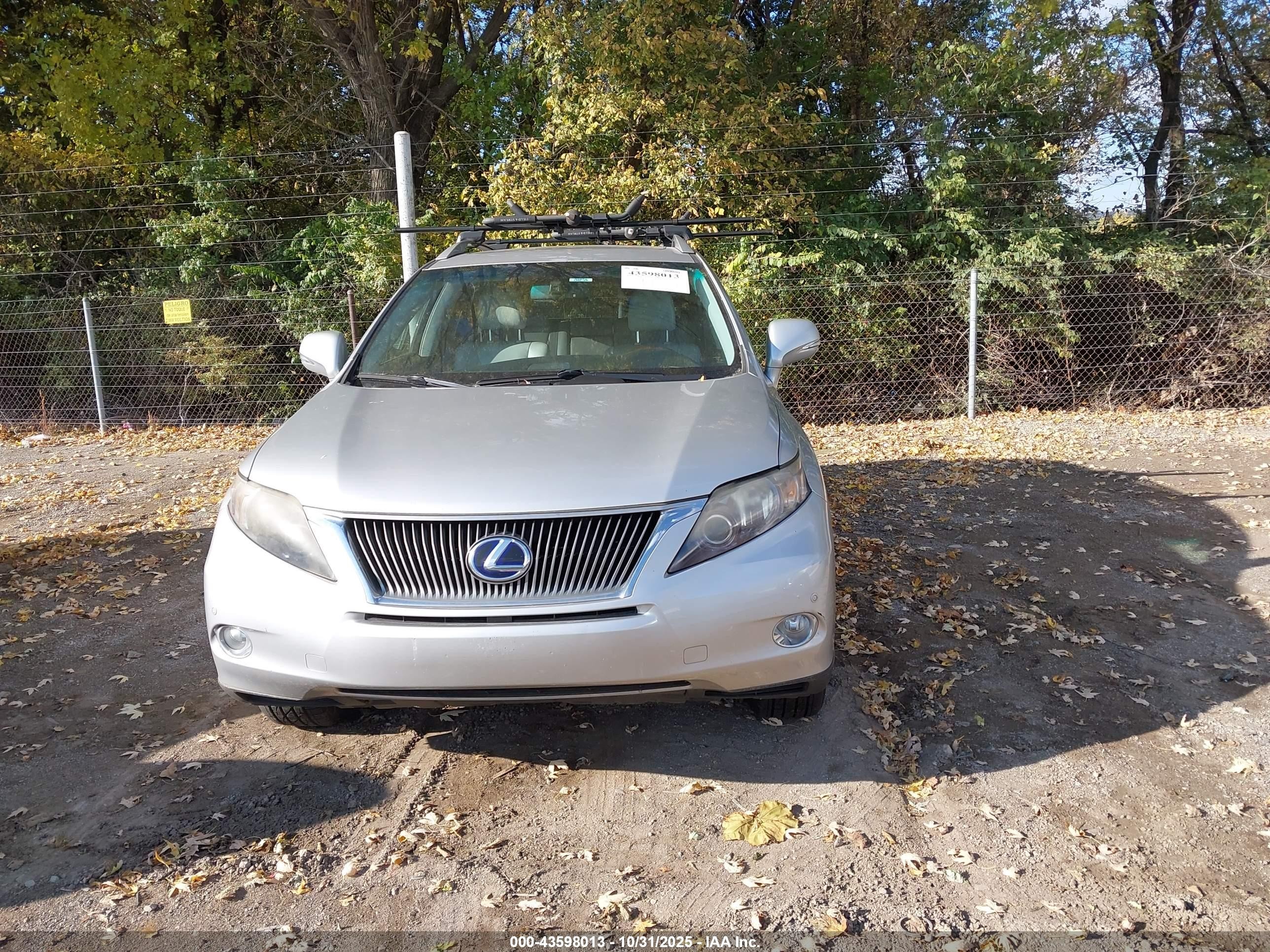 2010 Lexus Rx 450h   Silver vin: JTJBC1BA0A2005925