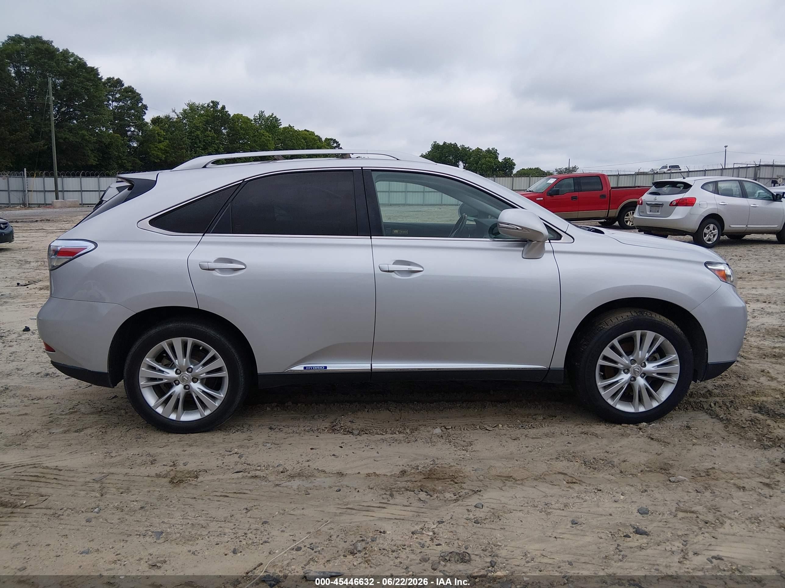 2010 Lexus Rx 450h   Silver vin: JTJBC1BA1A2028307