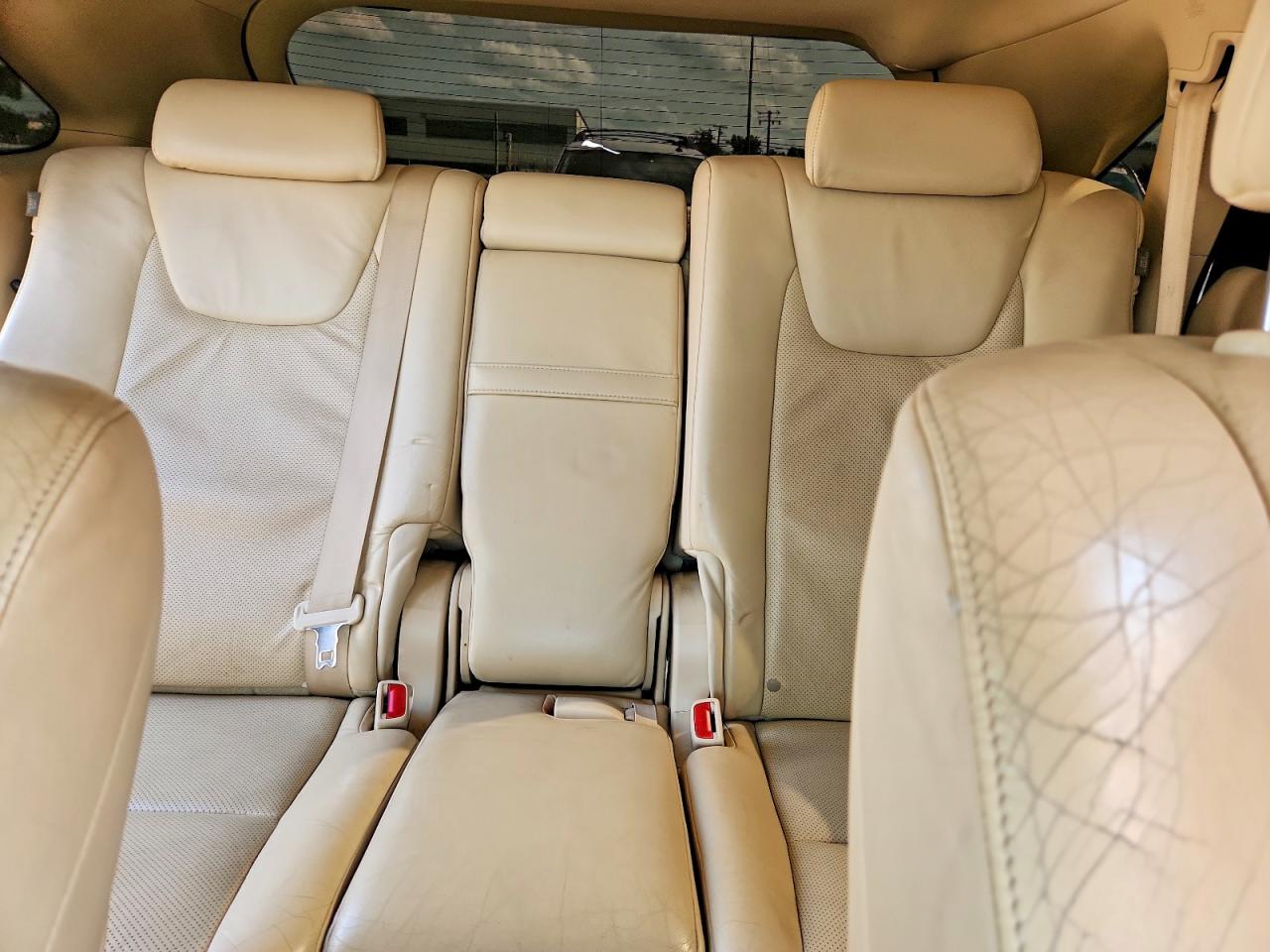 2010 Lexus Rx 450h White vin: JTJBC1BA2A2031636