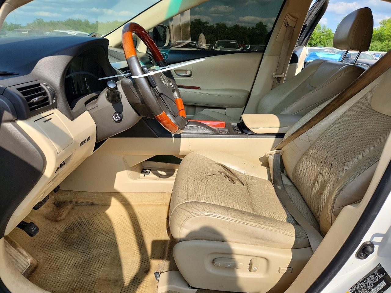 2010 Lexus Rx 450h White vin: JTJBC1BA2A2031636