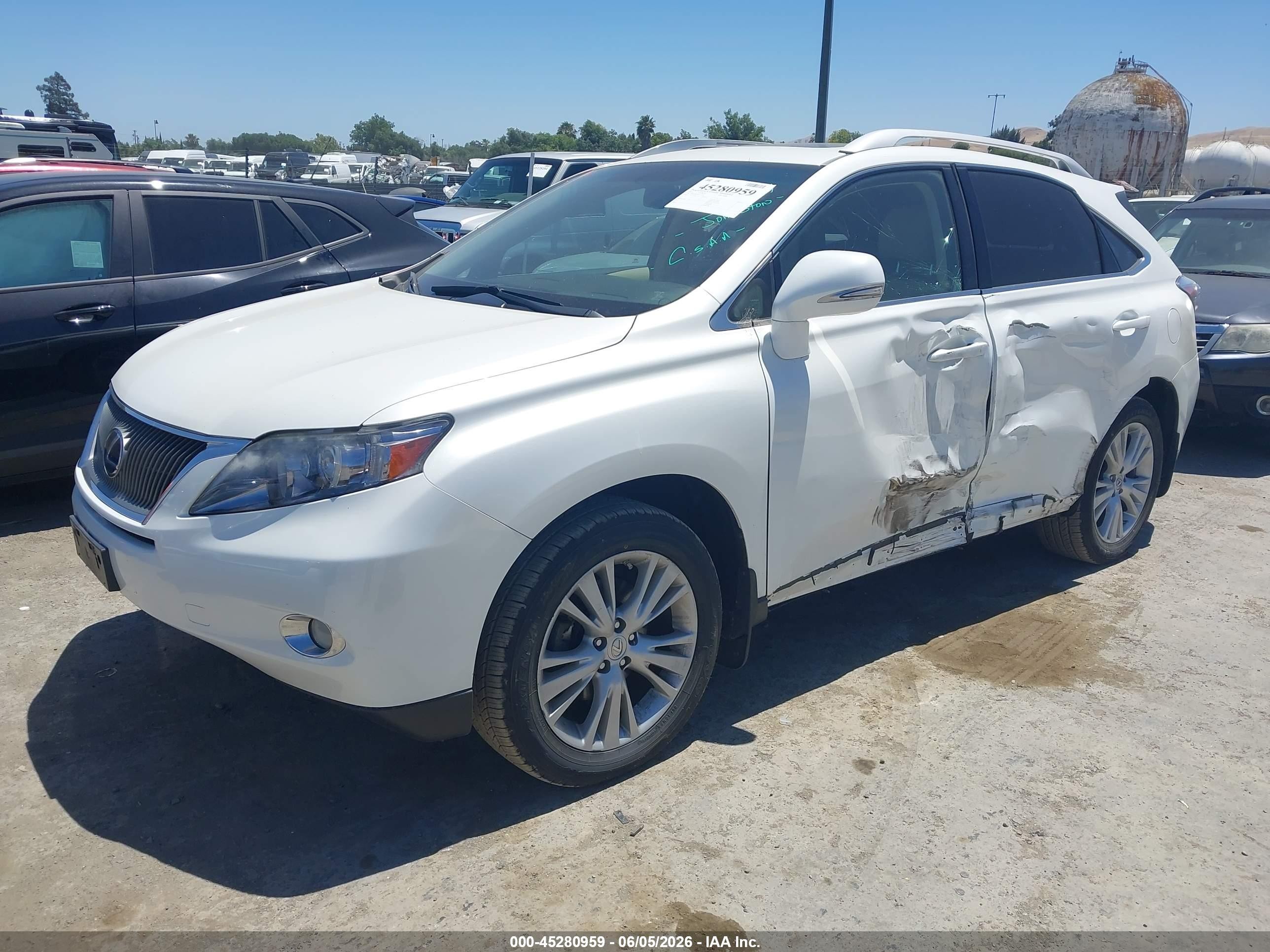 2011 Lexus Rx 450h   Белый vin: JTJBC1BA2B2032934