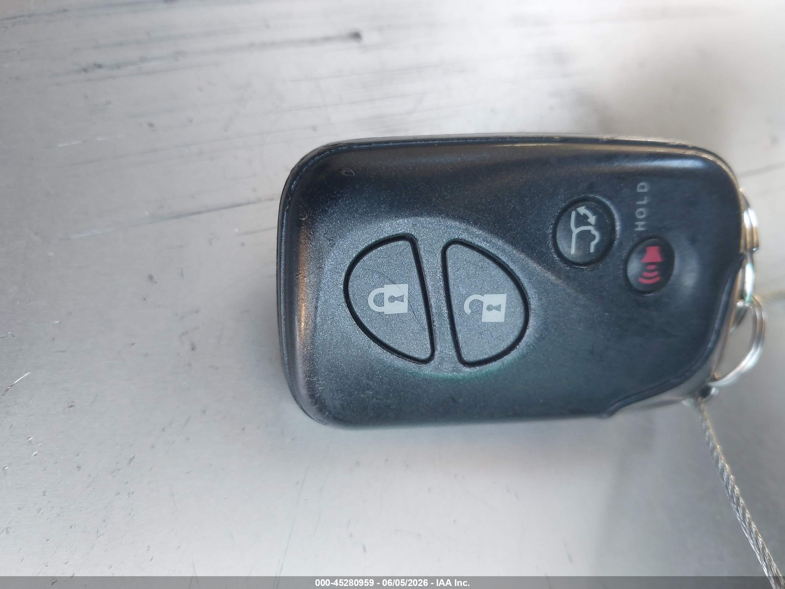 2011 Lexus Rx 450h   Белый vin: JTJBC1BA2B2032934
