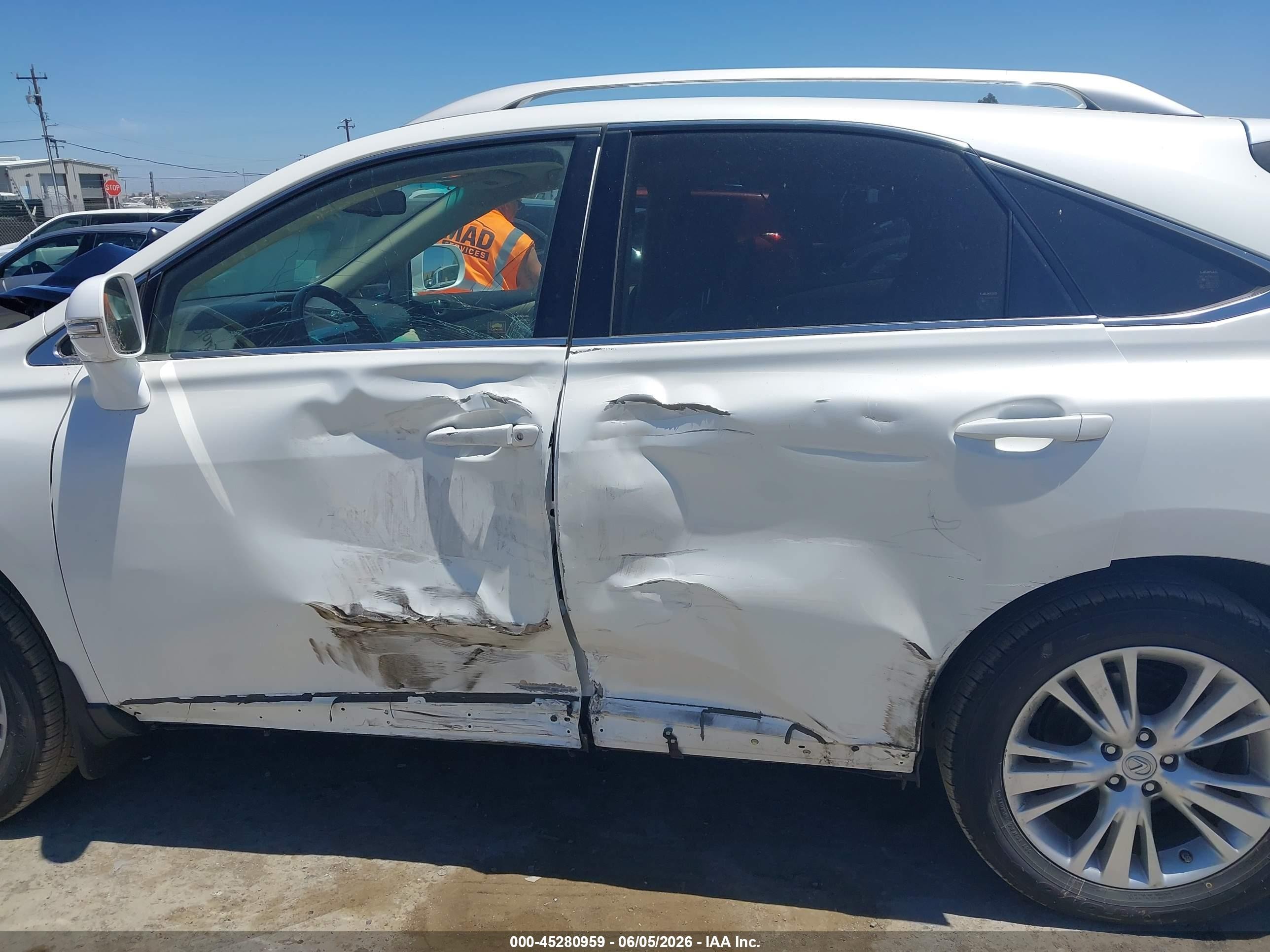 2011 Lexus Rx 450h   Белый vin: JTJBC1BA2B2032934