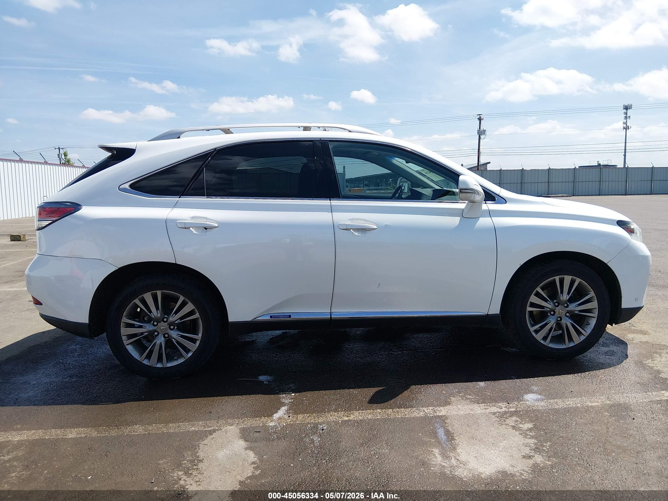2013 Lexus Rx 450h   White vin: JTJBC1BA2D2451918