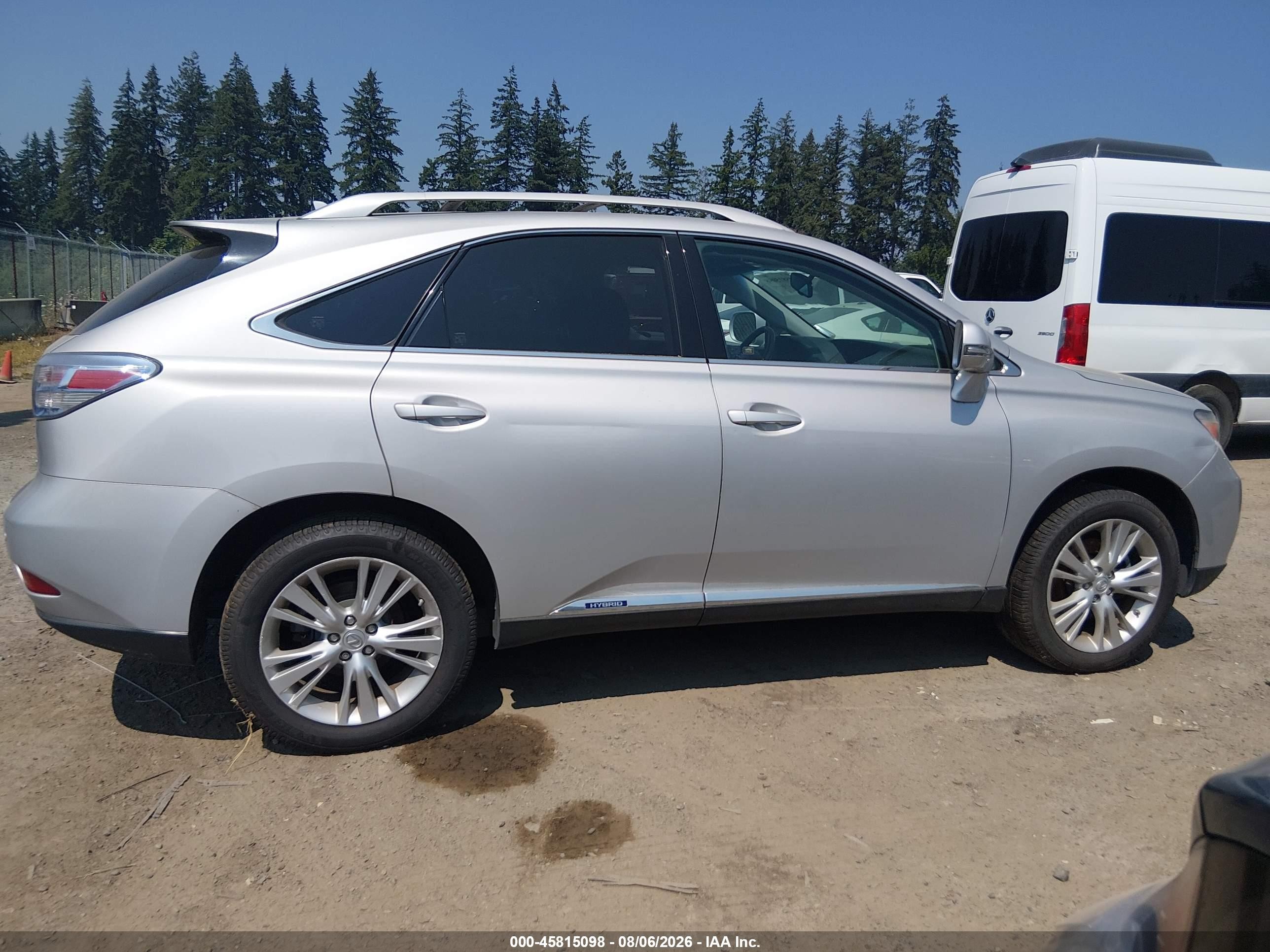 2011 Lexus Rx 450h   Серебряный vin: JTJBC1BA3B2421548