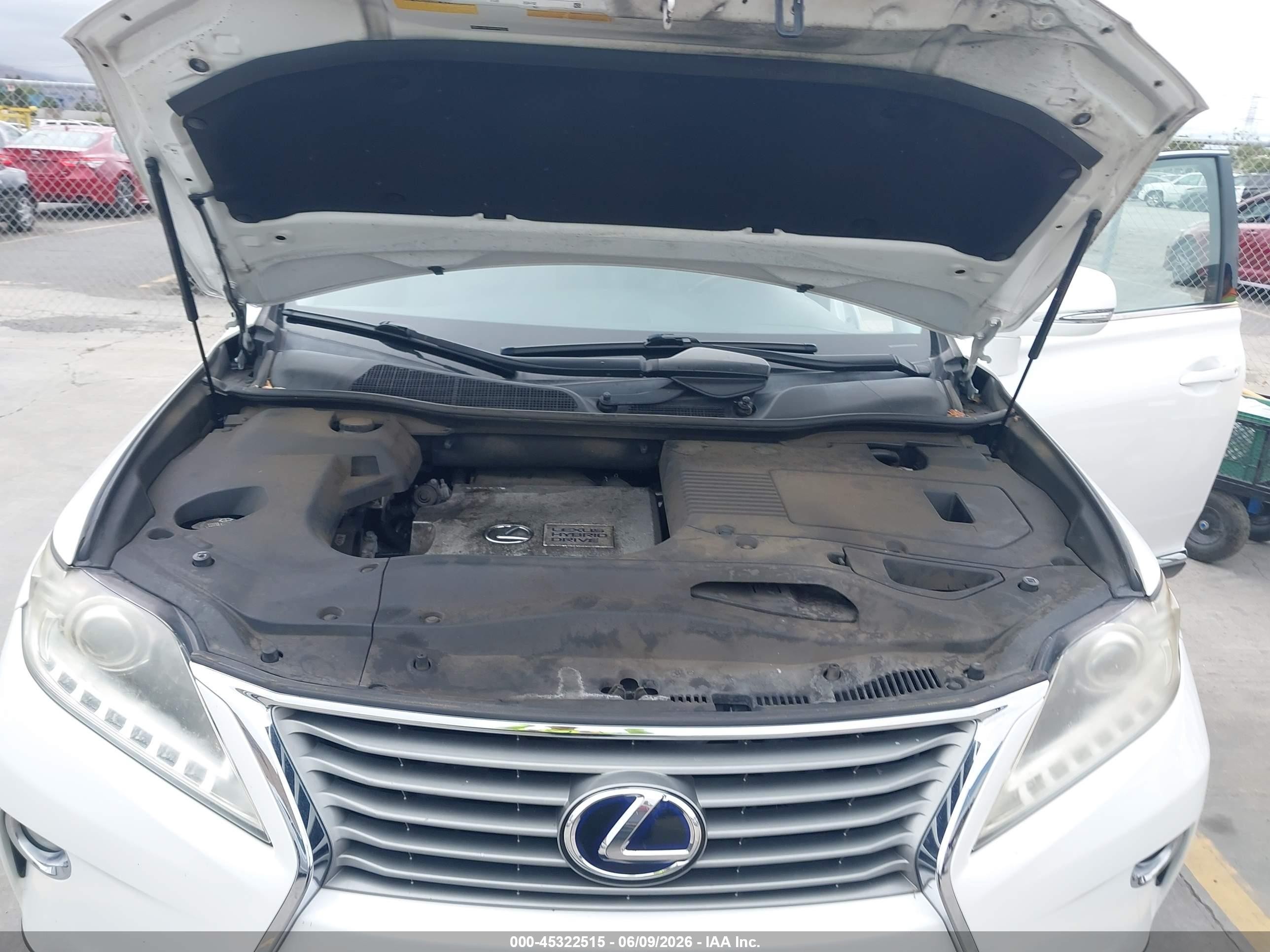 2013 Lexus Rx 450h   White vin: JTJBC1BA3D2436327