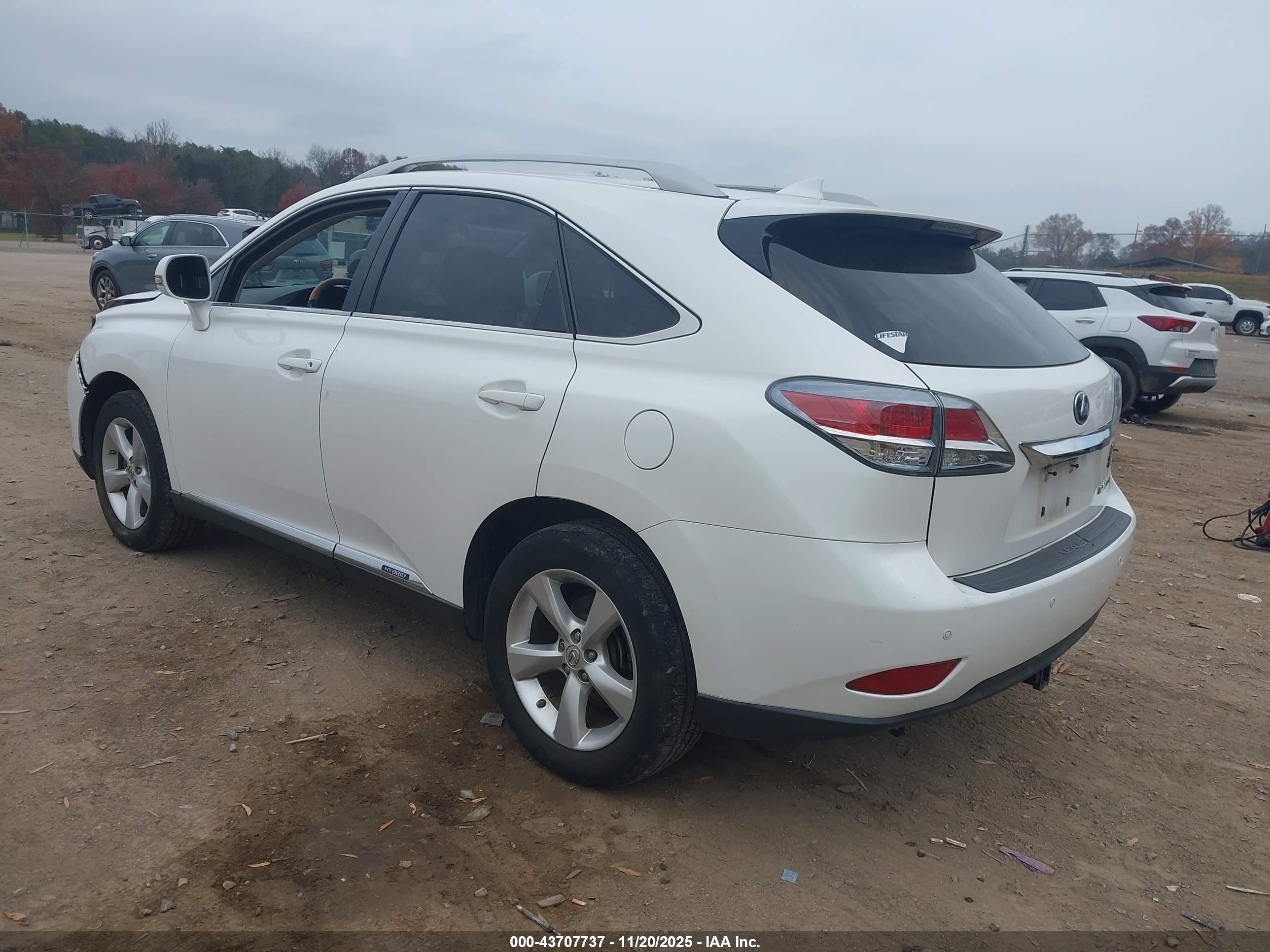 2014 Lexus Rx 450h   White vin: JTJBC1BA4E2458533