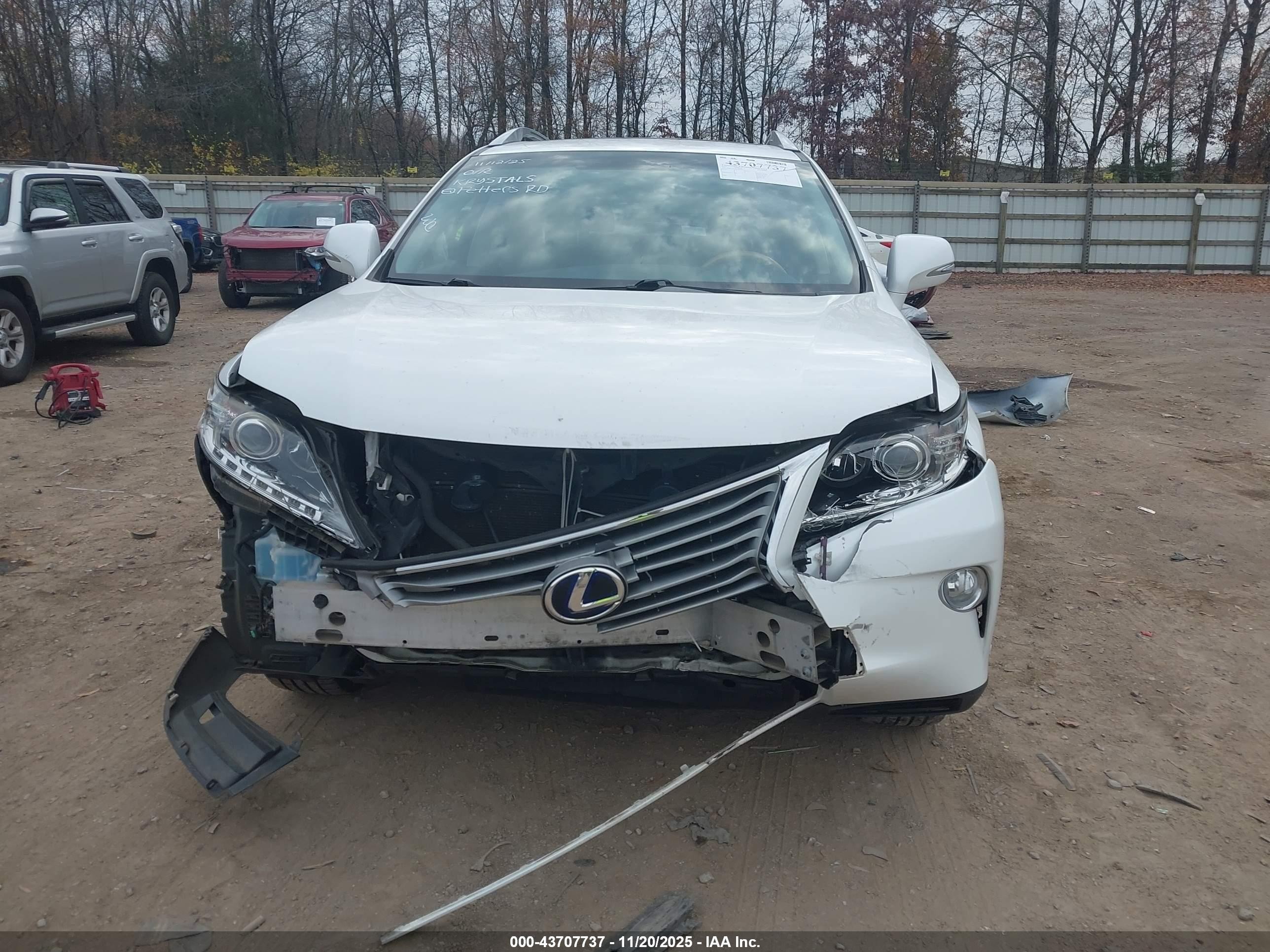 2014 Lexus Rx 450h   White vin: JTJBC1BA4E2458533
