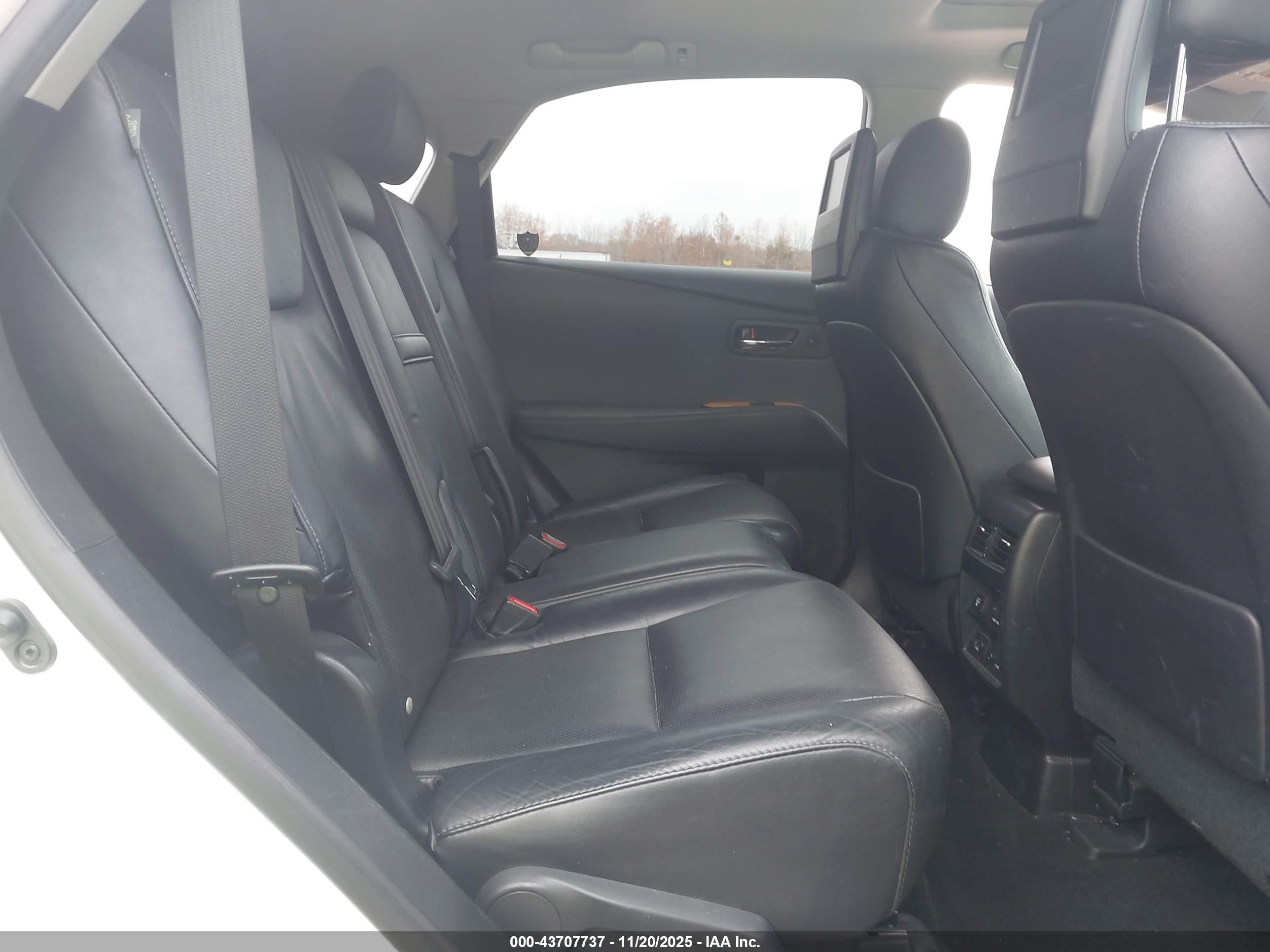 2014 Lexus Rx 450h   White vin: JTJBC1BA4E2458533