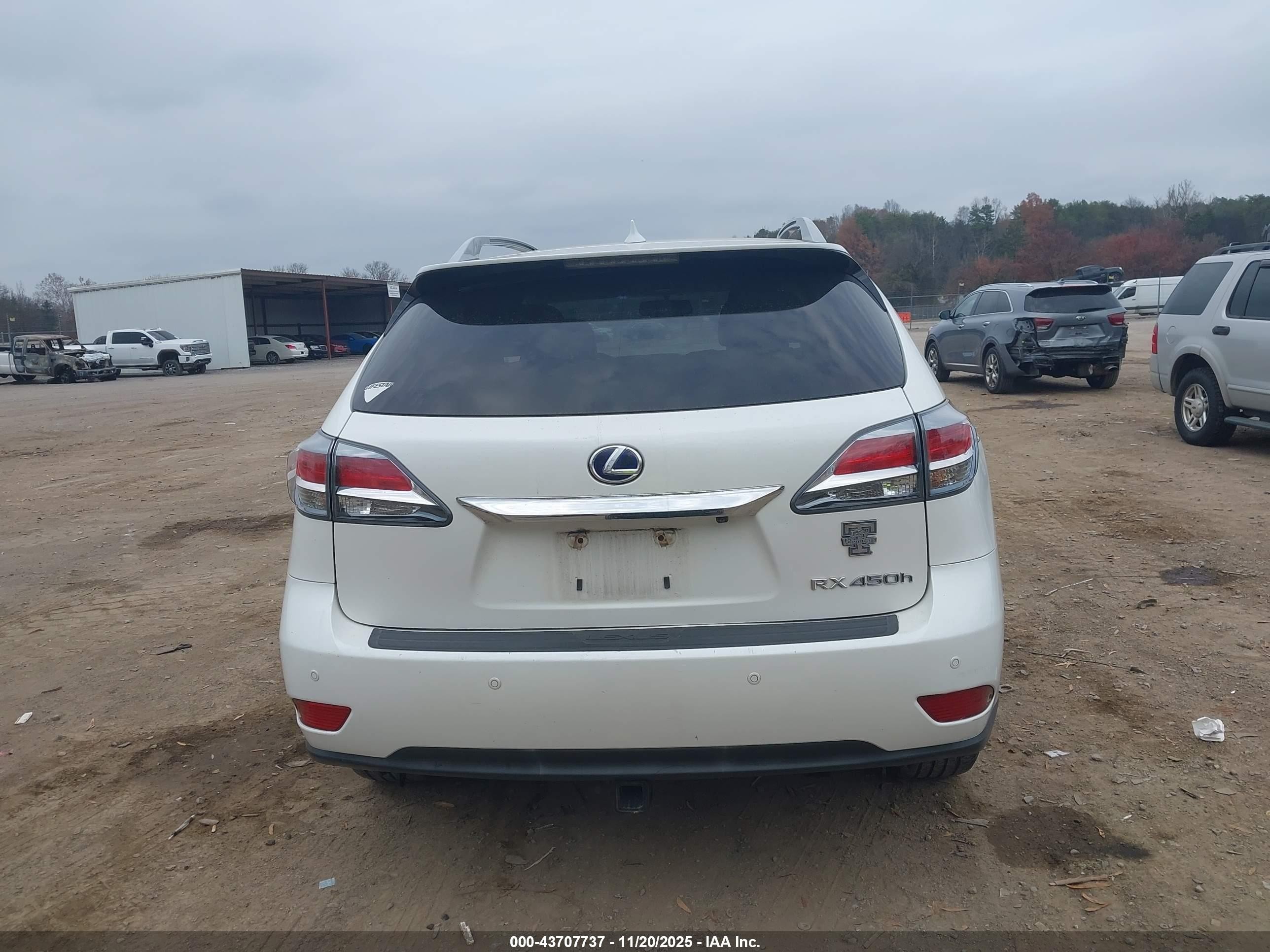 2014 Lexus Rx 450h   White vin: JTJBC1BA4E2458533