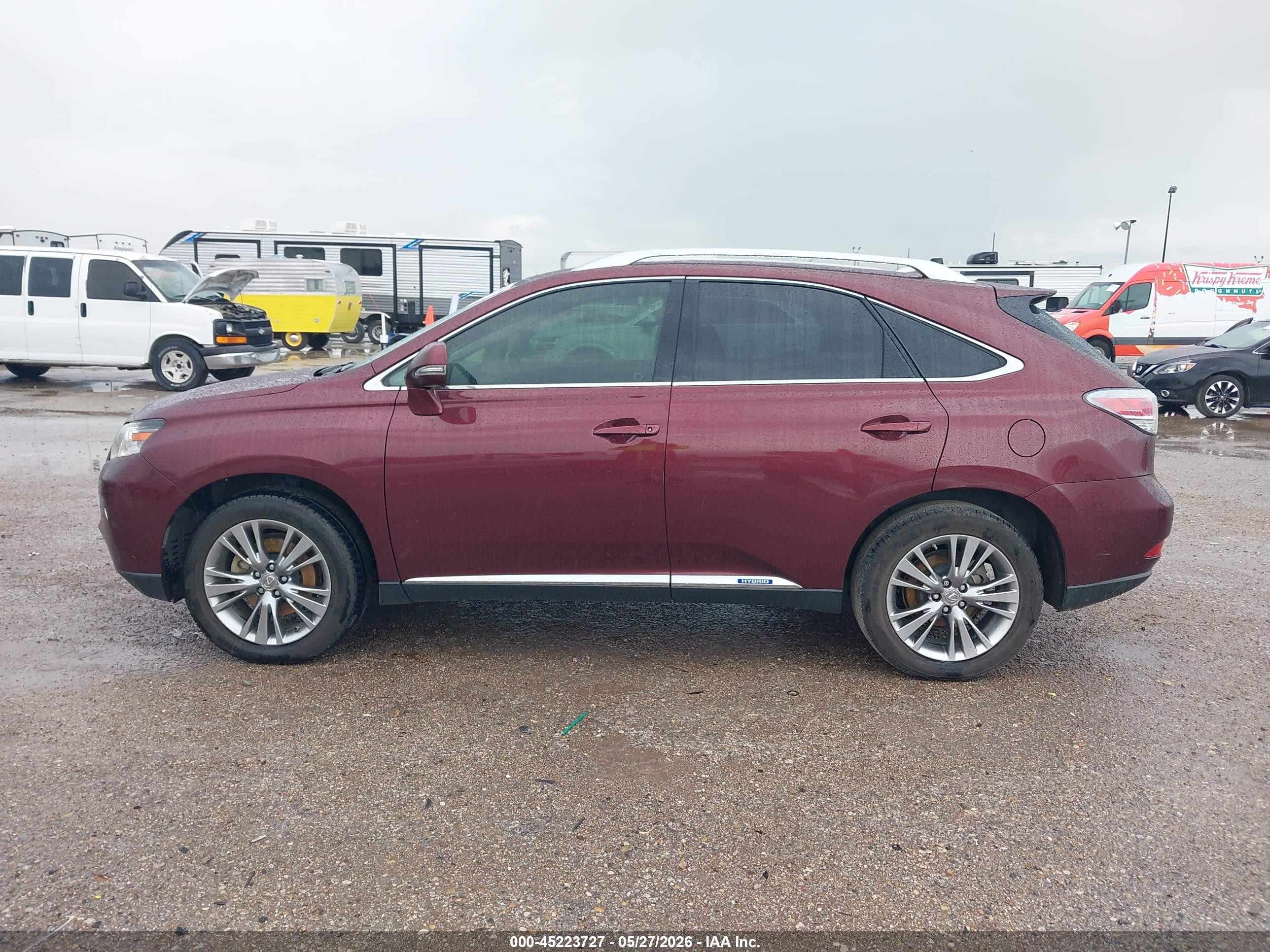 2013 Lexus Rx 450h   Maroon vin: JTJBC1BA5D2062237