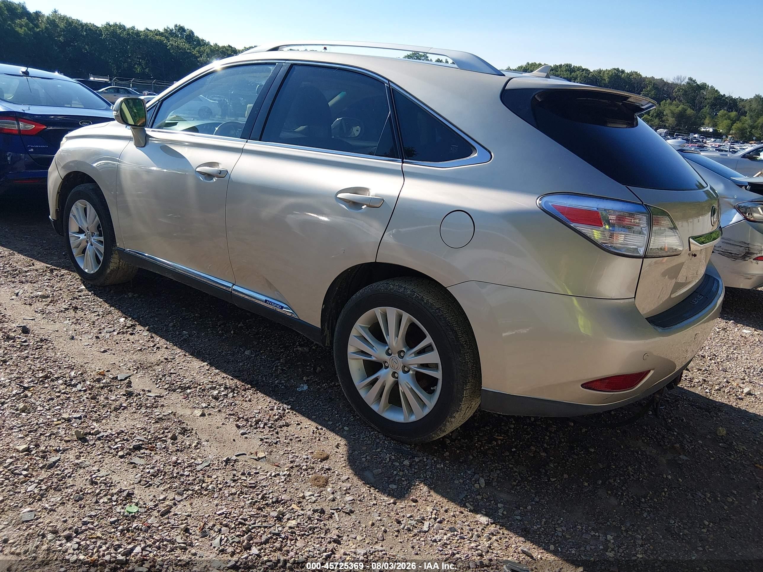 2011 Lexus Rx 450h   Champagne vin: JTJBC1BA6B2043449